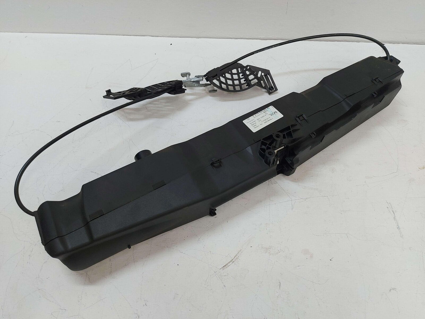 2014 Mercedes W218 CLS63s AMG TAILGATE LIFT MOTOR TRUNK LID PULL DOWN MOTOR