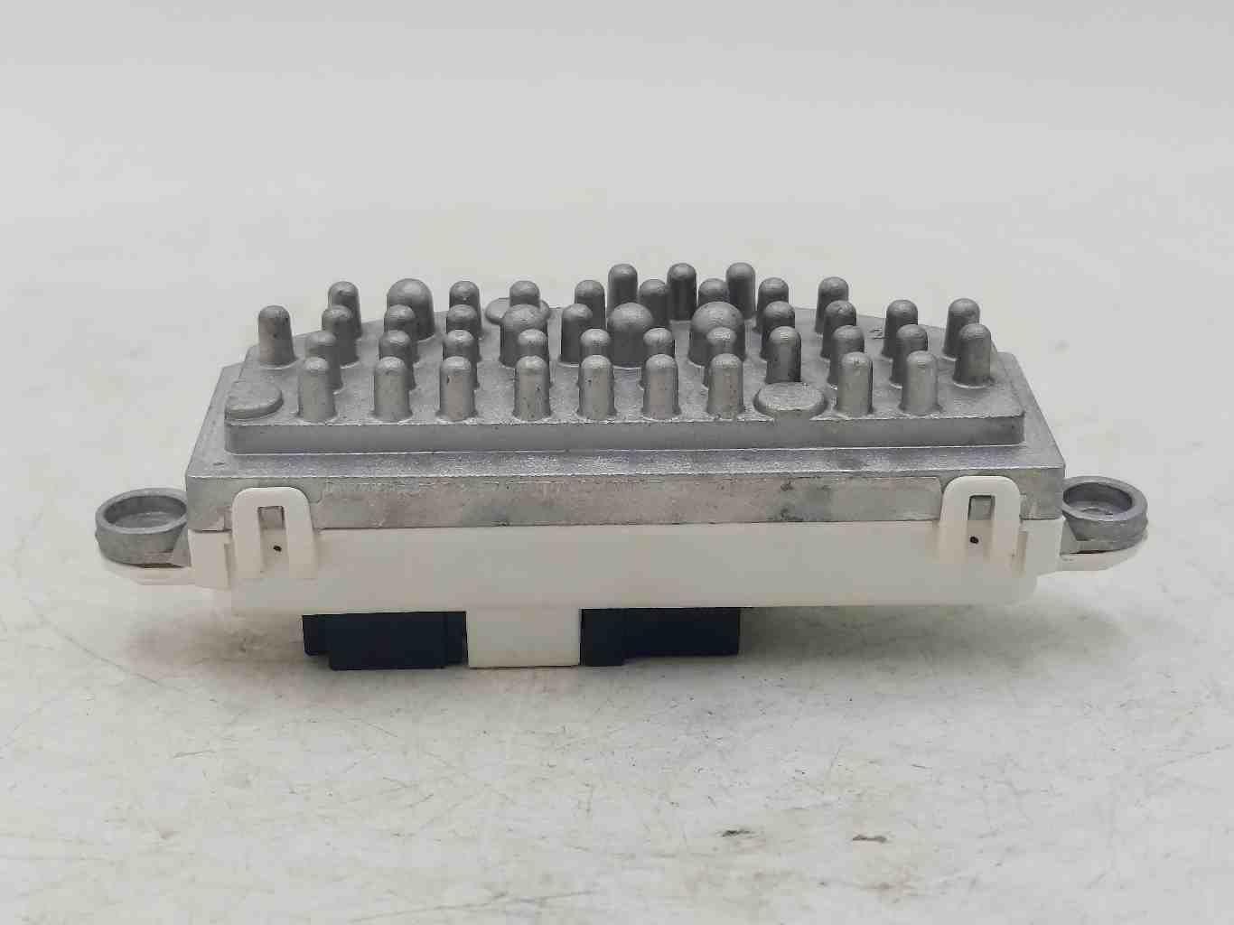 16-19 MERCEDES  GLE63S AMG W166 Heater Blower Motor Resistor T1015286S