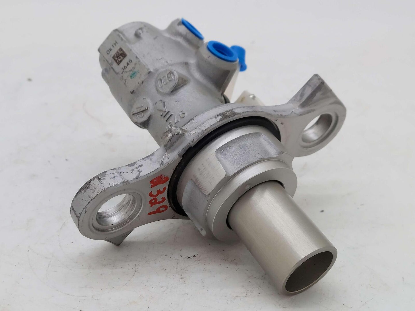 2023 McLaren Artura Brake Master Cylinder 3K KM