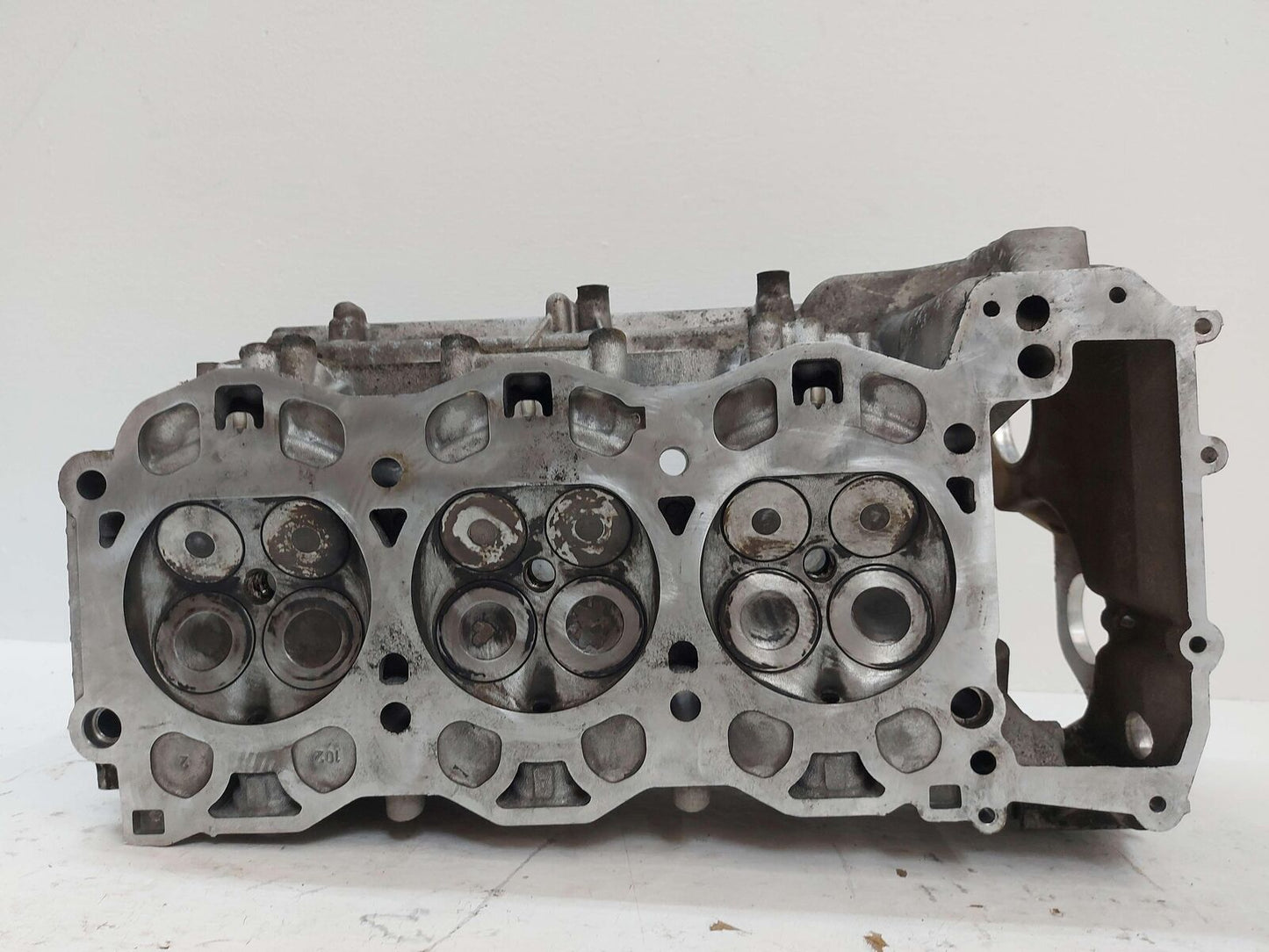 09-13 PORSCHE 911 CARRERA 4S 997.2 3.8L MA1.01 LEFT ENGINE MOTOR CYLINDER HEAD