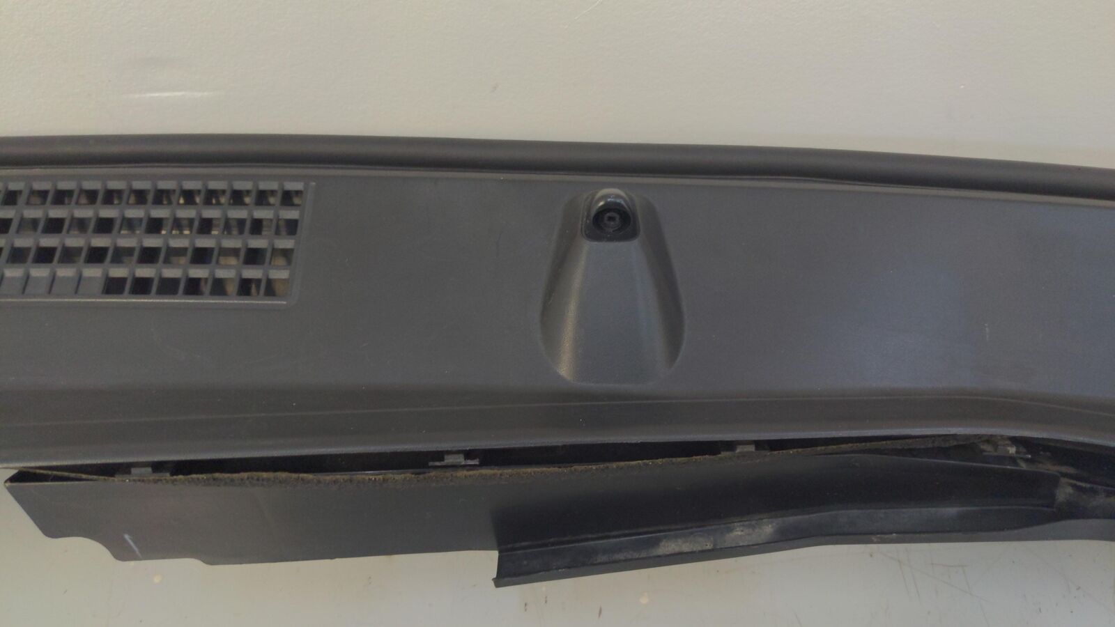 17 SUBARU WRX Cowl Vent Panel C10010019