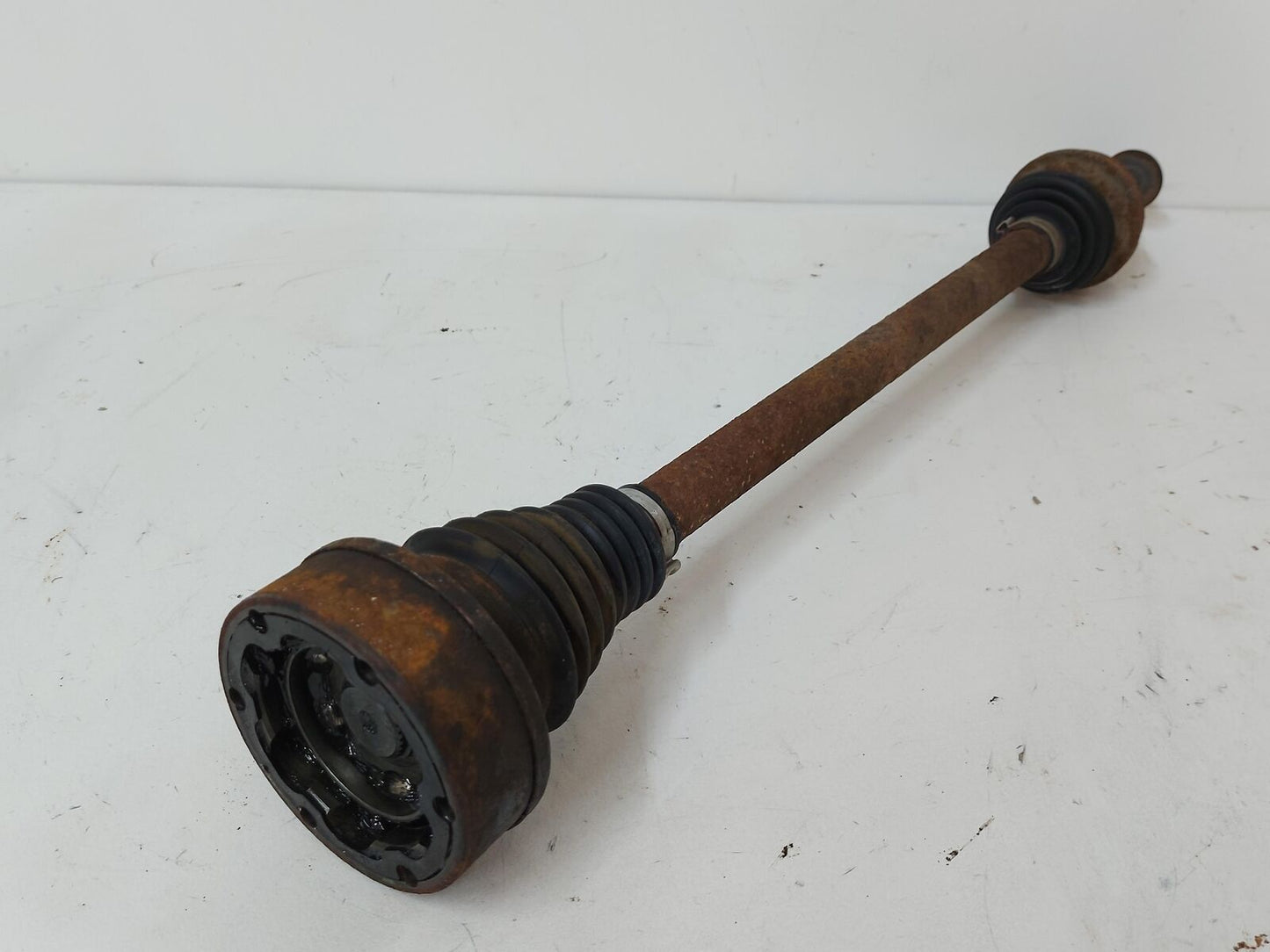 09-12 VW Tiguan Rear RH Right Axle Shaft 5N0501151A