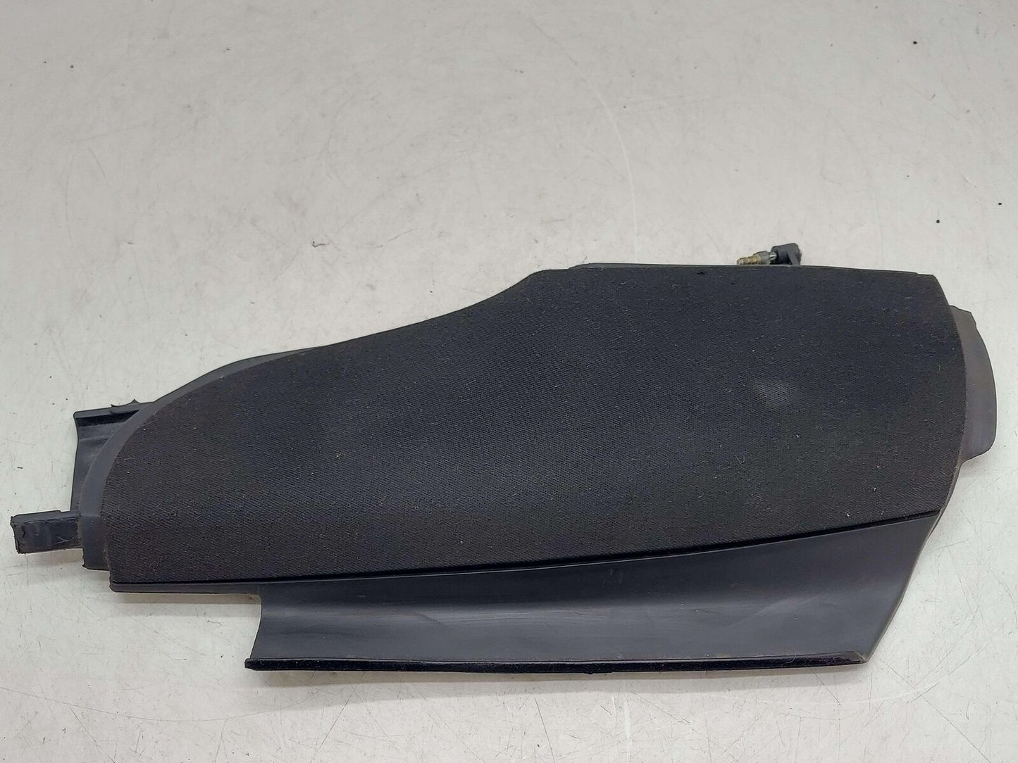 2001 PORSCHE 911 996 CARRERA REAR LEFT C PILLAR TRIM BLACK *NOTE