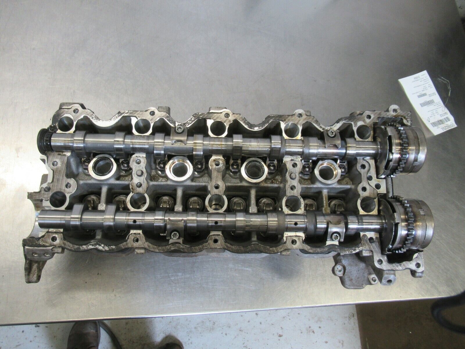 S032  2016 MERCEDES CLS63S 5.5L LH CYLINDER HEAD