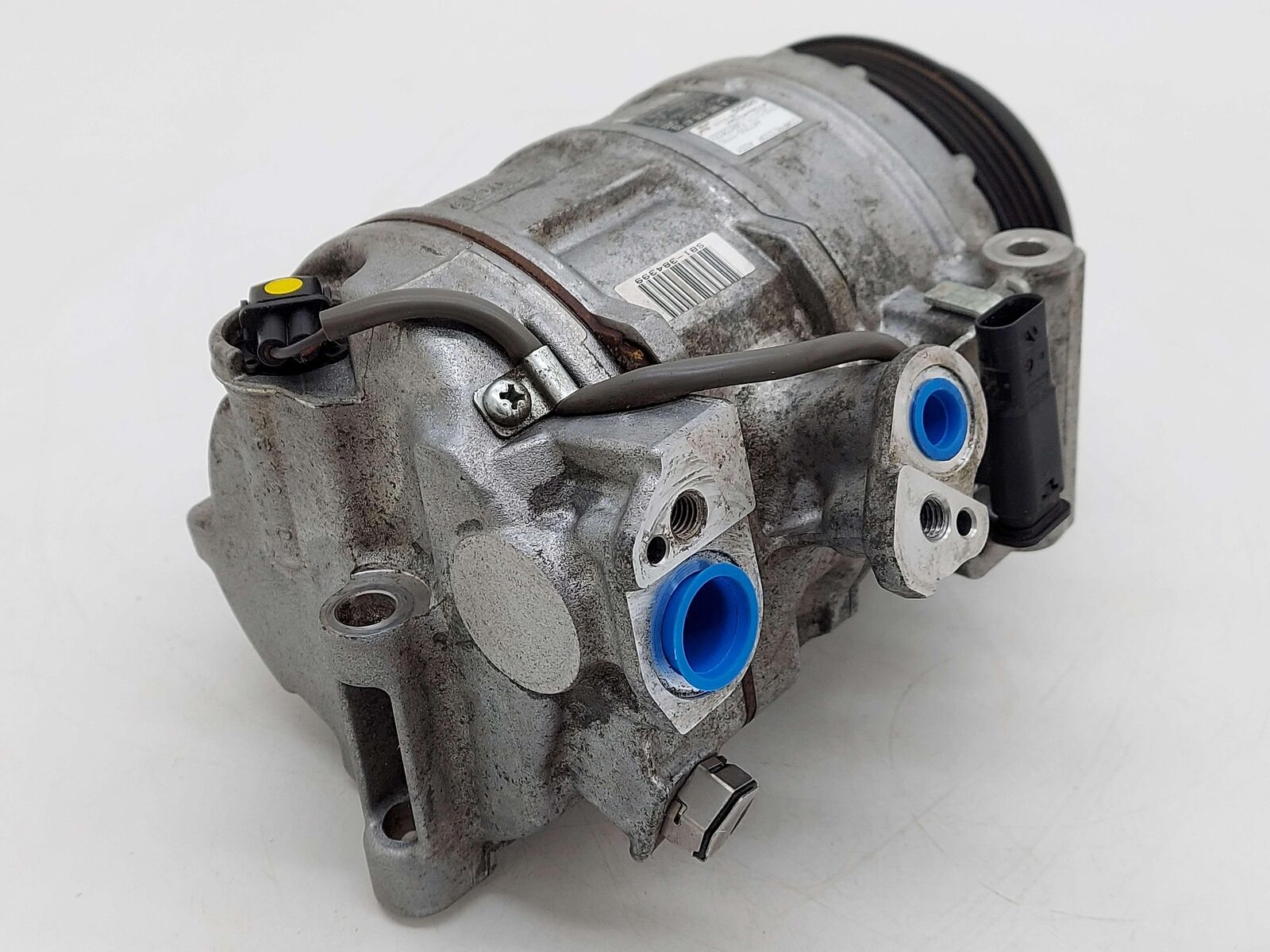 18-21 MERCEDES E63S AMG W213 A/C AIR CONDITIONING COMPRESSOR A0008304702