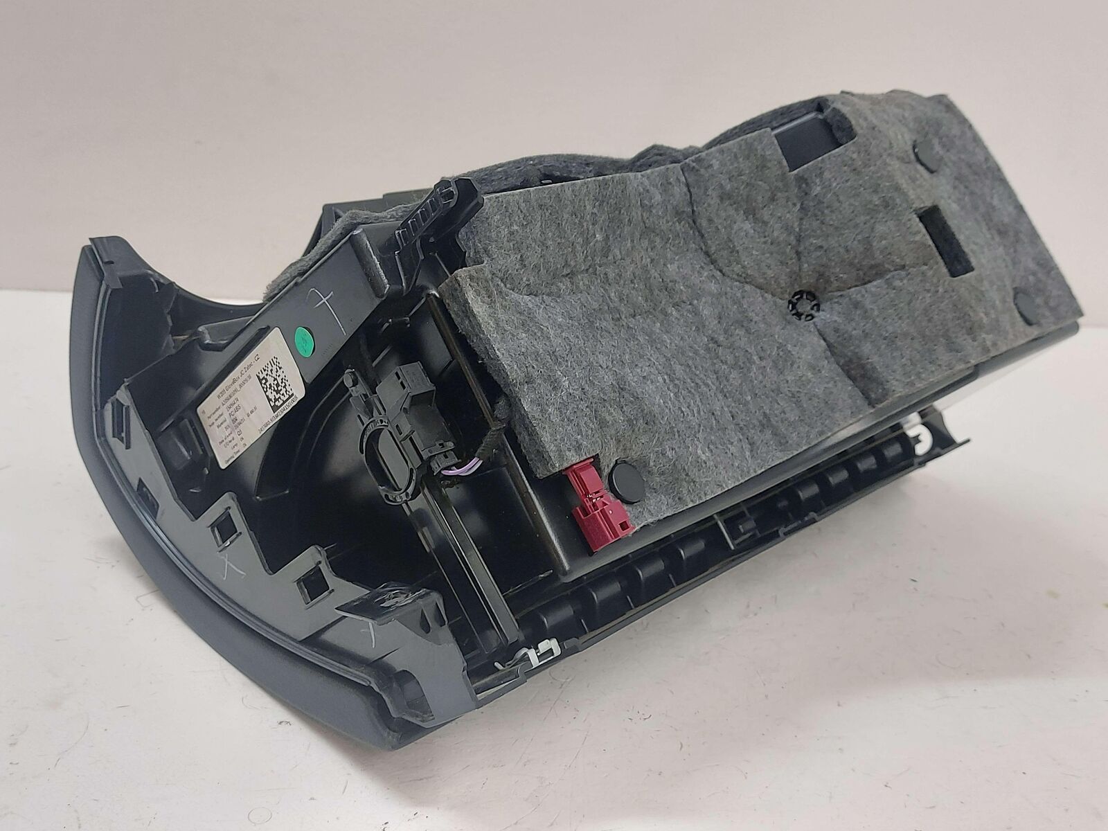 12-15 MERCEDES C63S AMG W205 SEDAN DASH GLOVE BOX BLACK A2056801091