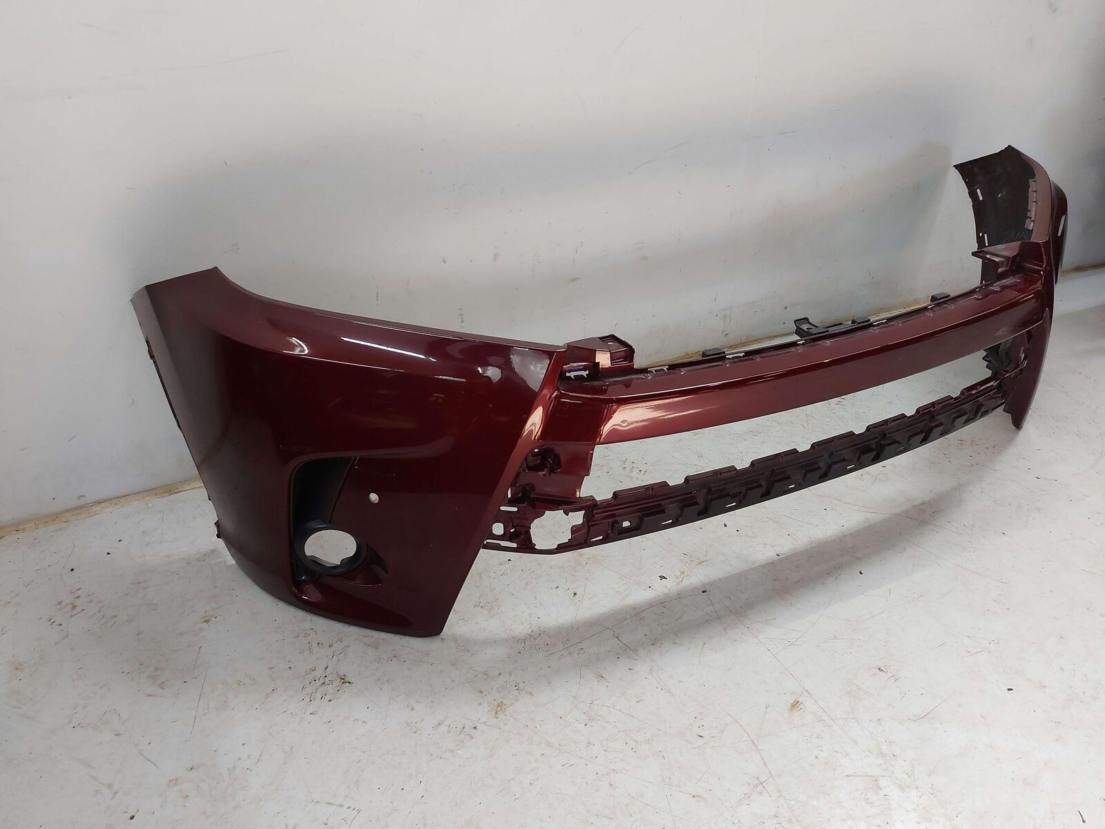 17-19 TOYOTA HIGHLANDER FRONT BUMPER BARE COVER OOH LA LA ROUGE MICA 3T0