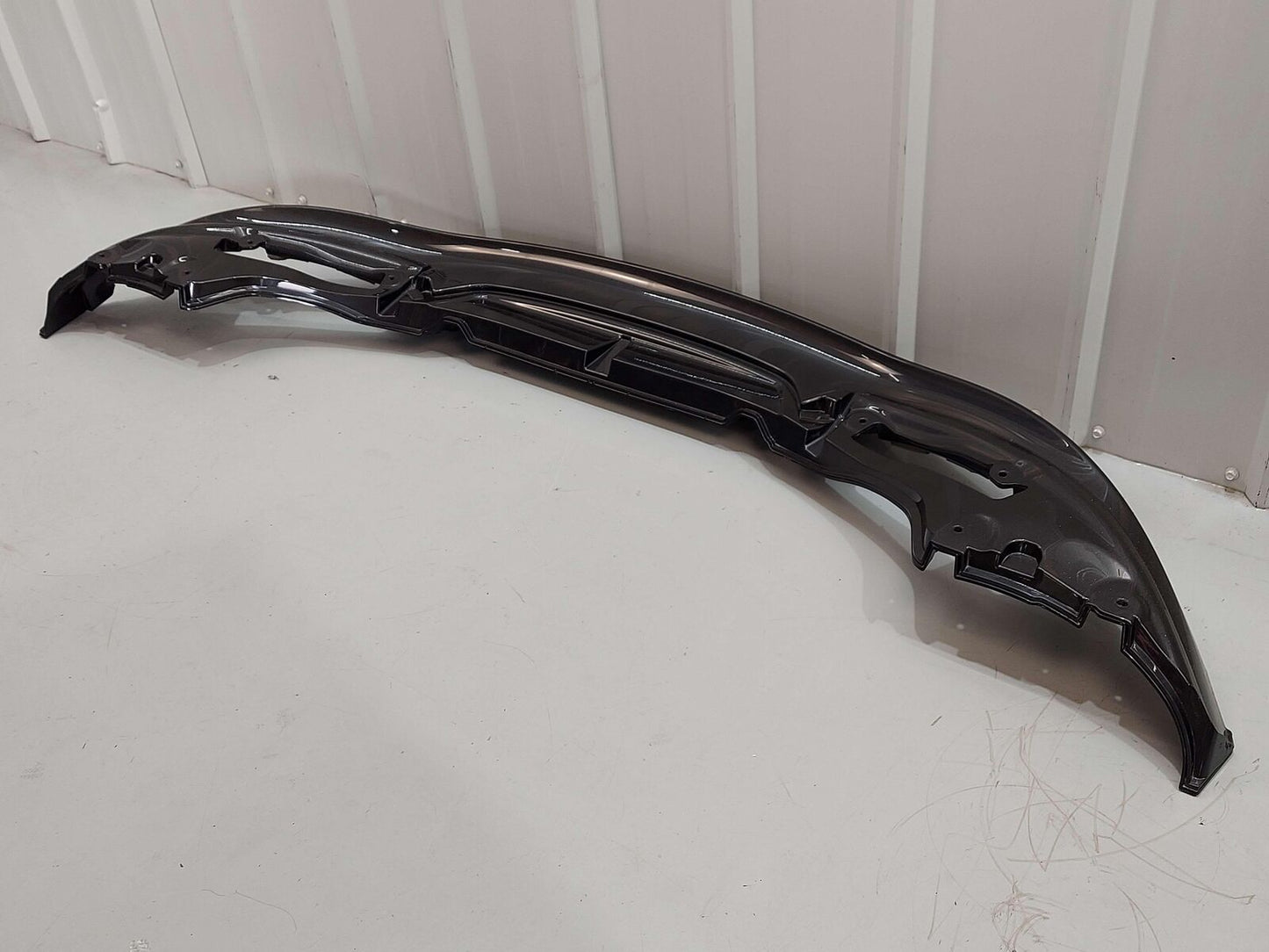 2018 Mclaren 570s Rear Bumper Upper Wing Cover Spoiler 13A3732CP 13A2943CP.03