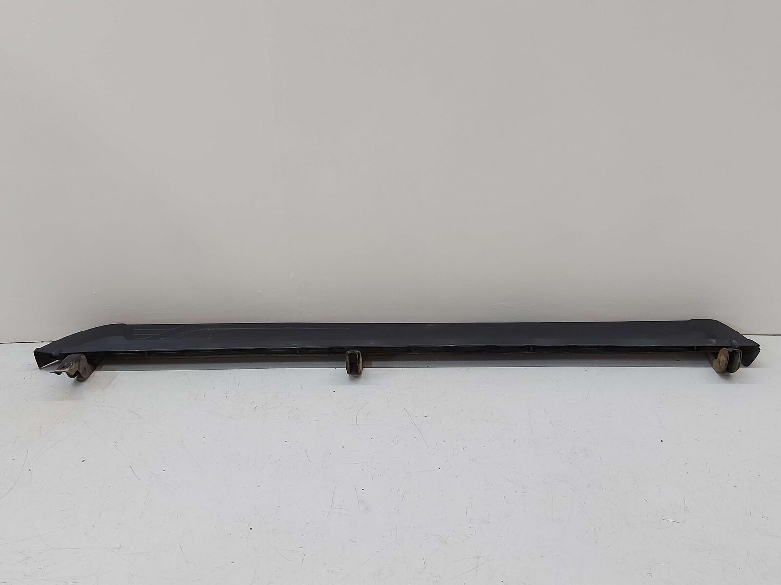 2017 TOYOTA TACOMA RIGHT RUNNING BOARD SIDE STEP OEM CREWCAB TRD BLACK OEM