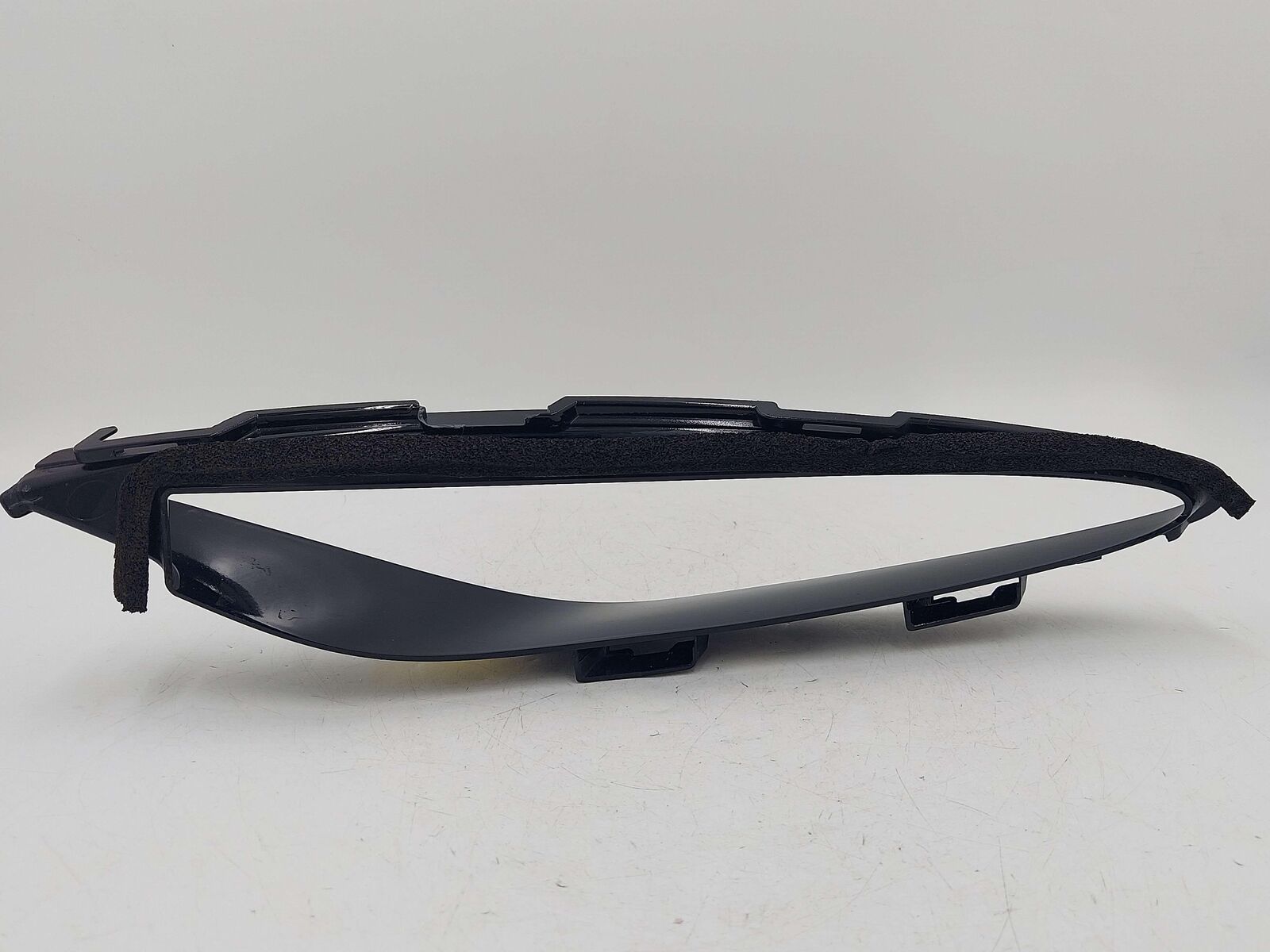 2023 McLaren Artura Front RH Right Bumper Vent Trim *notes* 16AC258CP