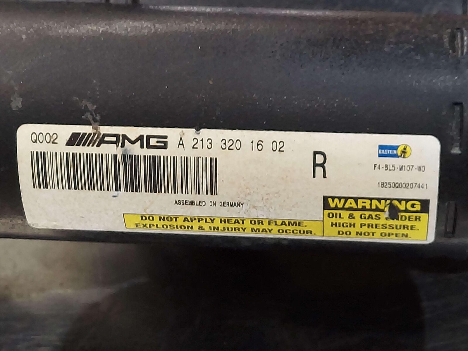 18-19 Mercedes E63s AMG W213 Front RH Right Strut Air Suspension AWD A2533200801