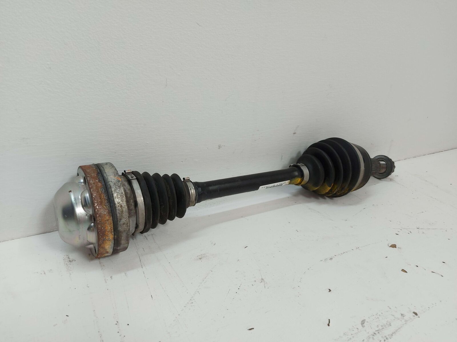 15-18 PORSCHE CAYENNE GTS 958 3.6L FRONT LEFT AXLE SHAFT 7P5407271B