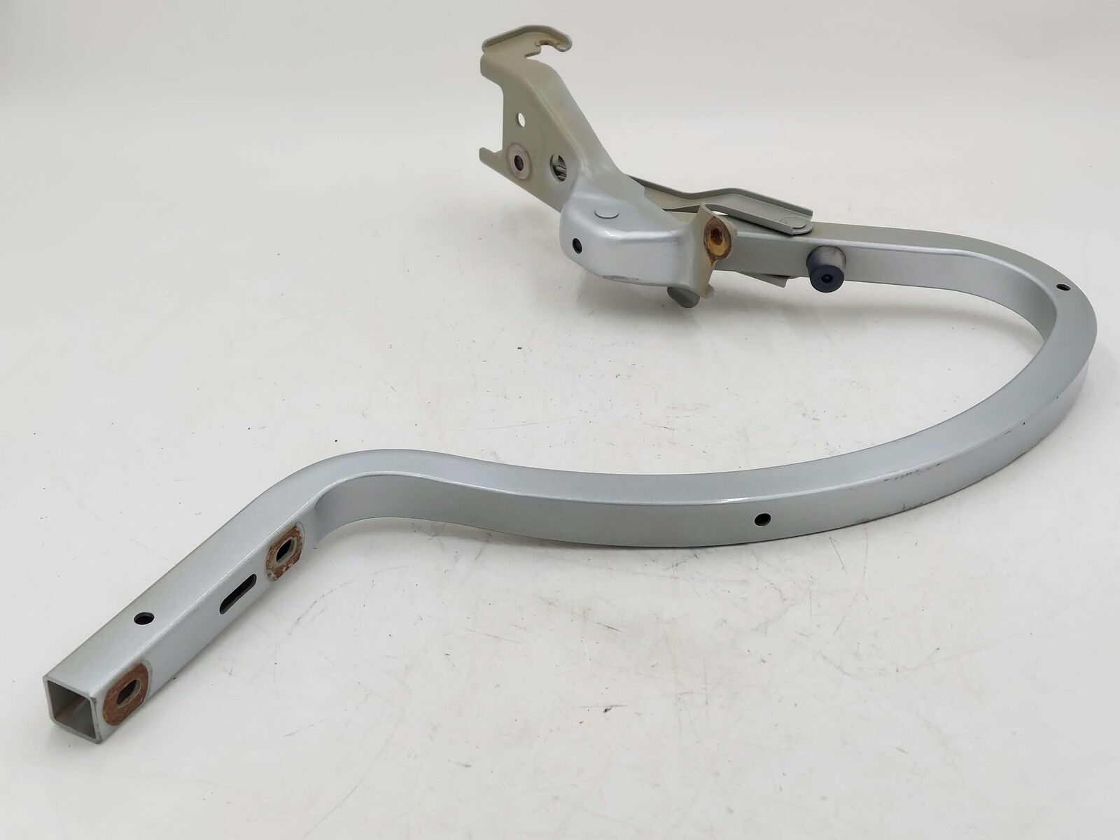 13-18 CADILLAC ATS LH LEFT TRUNK LIFT GATE HATCH LID HINGE 22914904