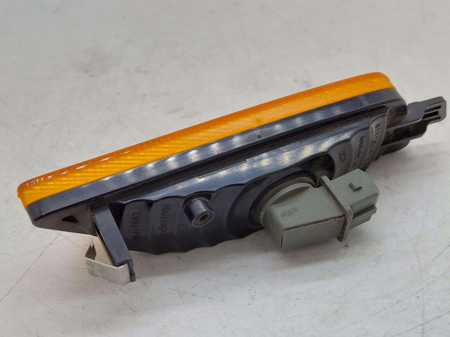 15-23 PORSCHE MACAN S 95B LEFT SIDE MARKER LAMP 95B945119