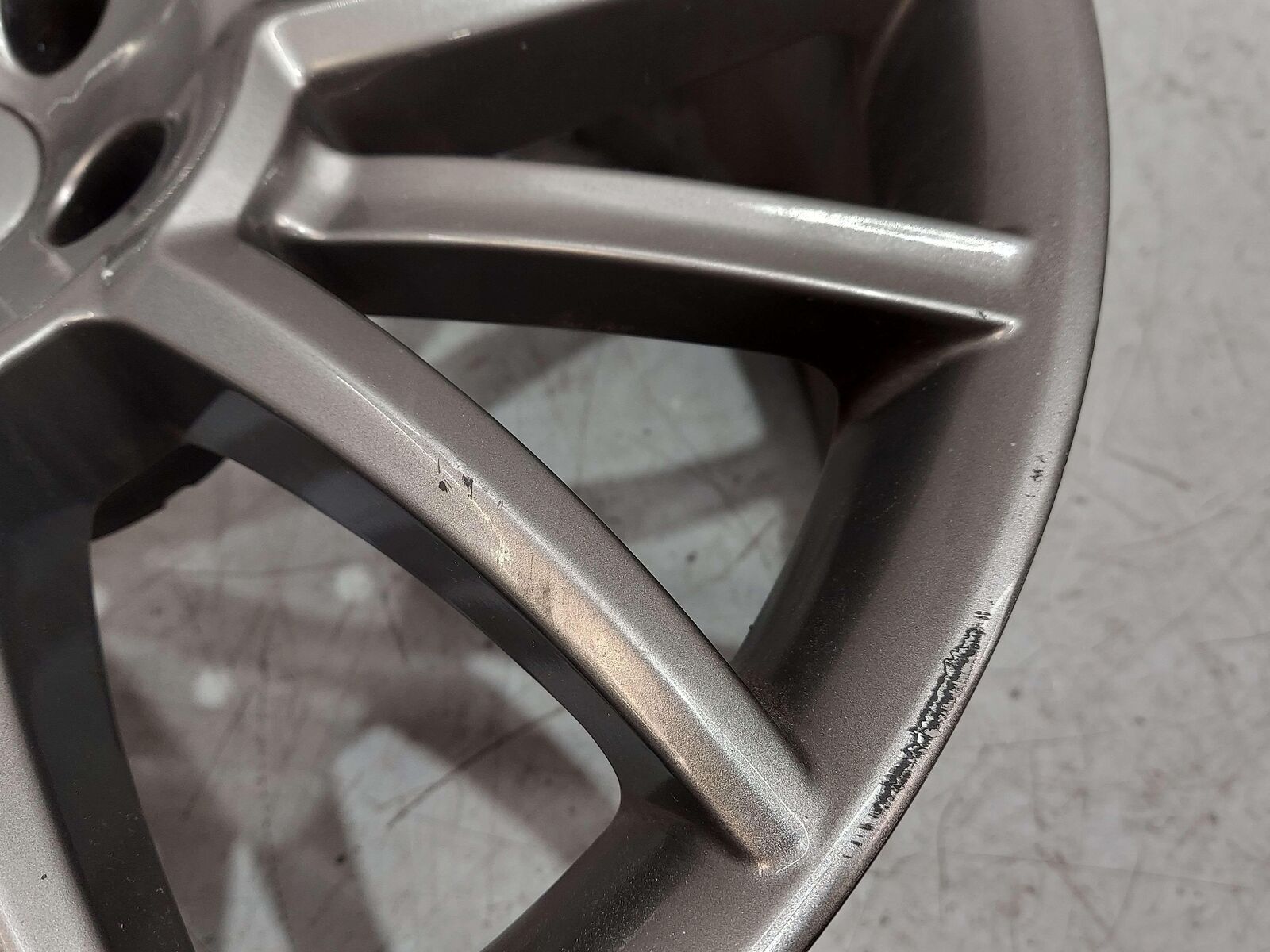 2010 MASERATI GRANTURISMO WHEEL RIM REAR ALLOY 20X10.5