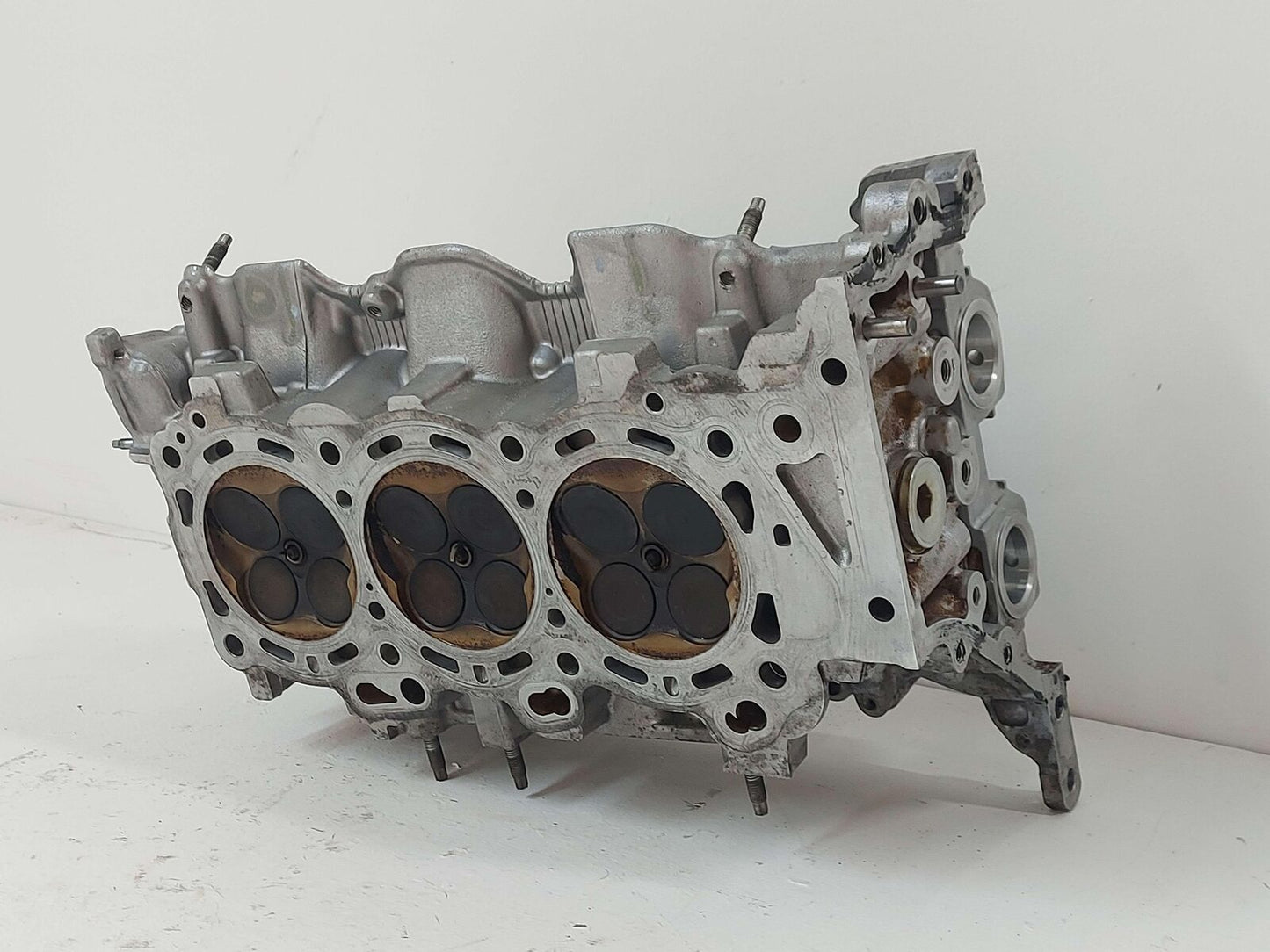 08-16 Toyota Highlander 3.5L Front LH Left Engine Cylinder Head 96K KMS *Notes!*