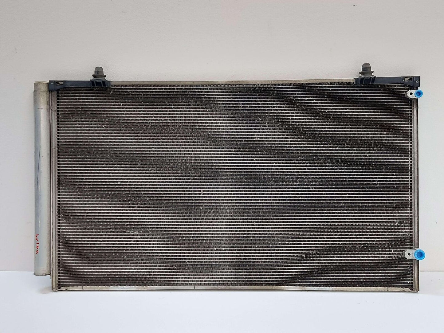 11-16 TOYOTA SIENNA SE AC A/C AIR CONDITIONING CONDENSER 8846008020 *FNIS BENT*