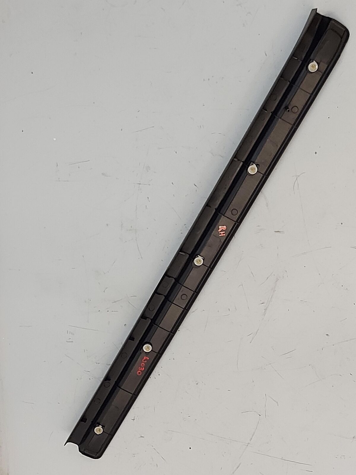 1999 NISSAN SKYLINE R34 Gt-t GTT Coupe Sill Plate 76951-aa300 Rh