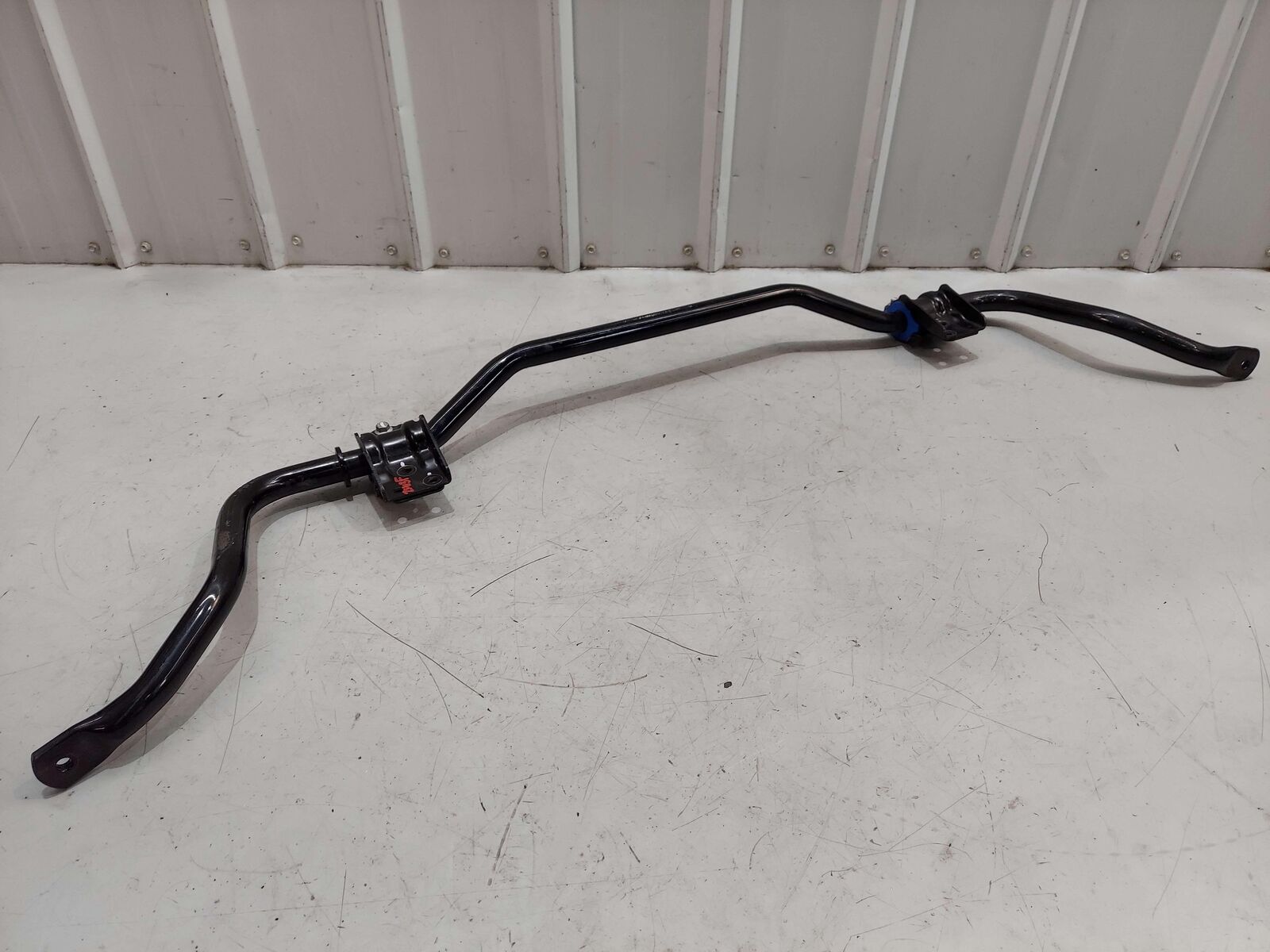 2016 MCLAREN 540C FRONT STABILIZER ANTI SWAY BAR W/ BUSHING BRACKET MOUNTS