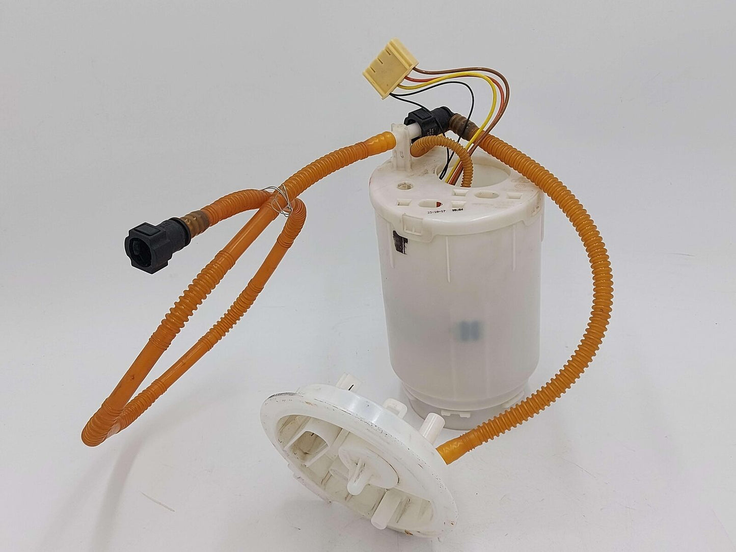 11-18 PORSCHE CAYENNE 958 S E-HYBRID 3.0L FUEL PUMP TANK MOUNTED 7P0919087B