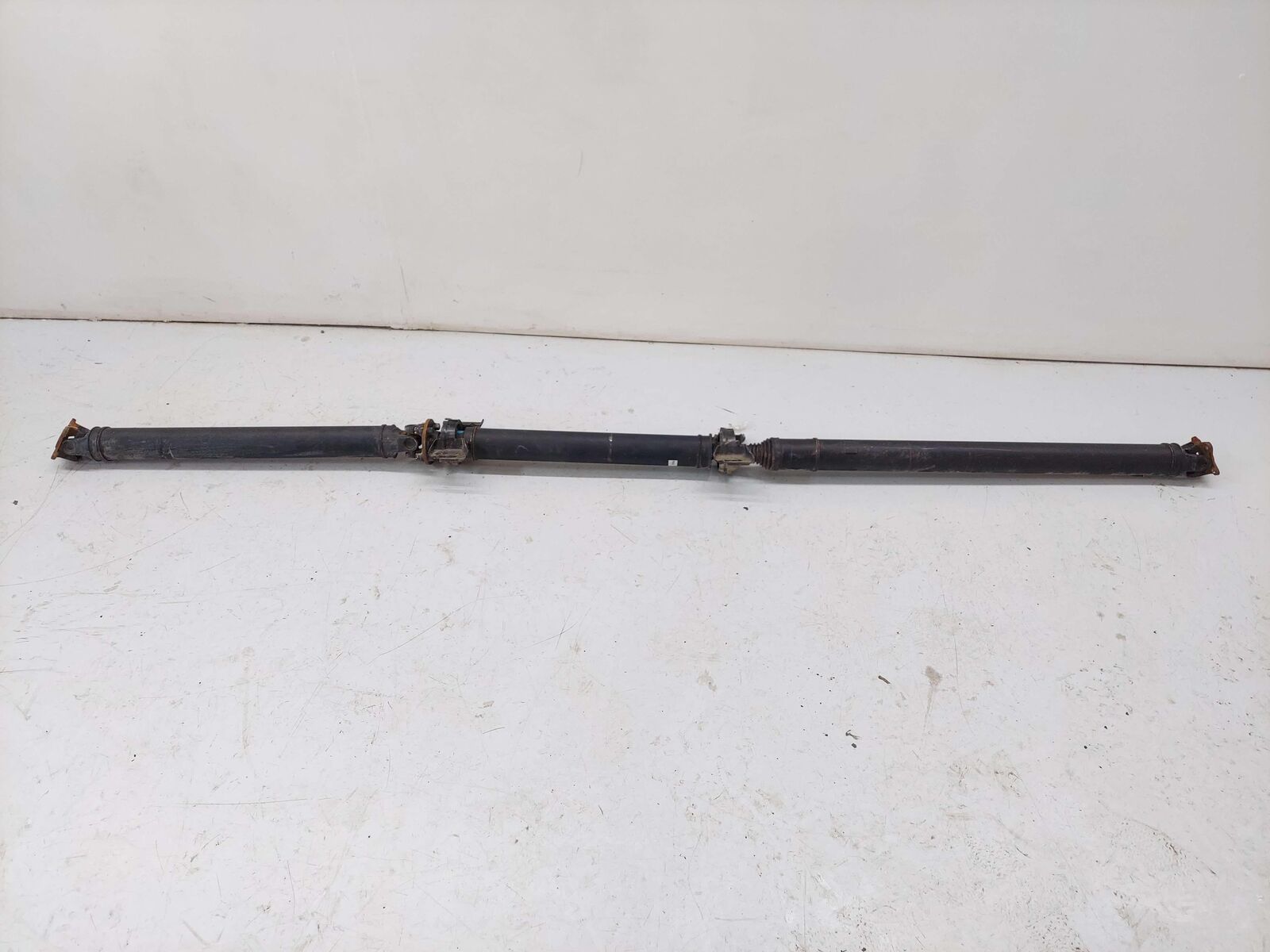 2022 TOYOTA HIGHLANDER REAR DRIVE SHAFT 3 PIECE