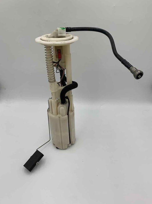 04-09 CADILLAC XLR LH LEFT Fuel Pump 10339526 108K KM'S