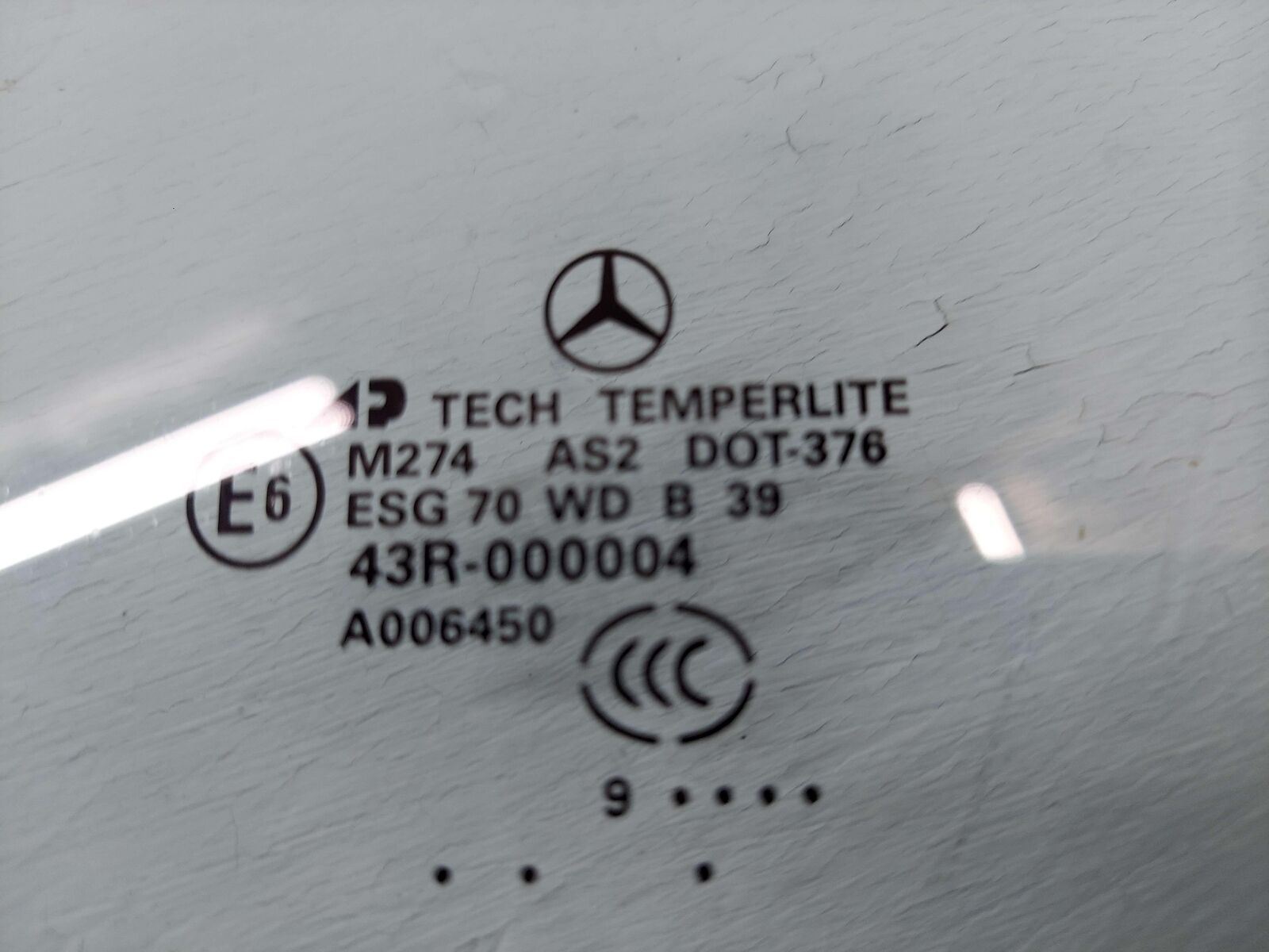 06-11 MERCEDES ML63 AMG W164 FRONT LEFT DOOR GLASS WINDOW 1647250910