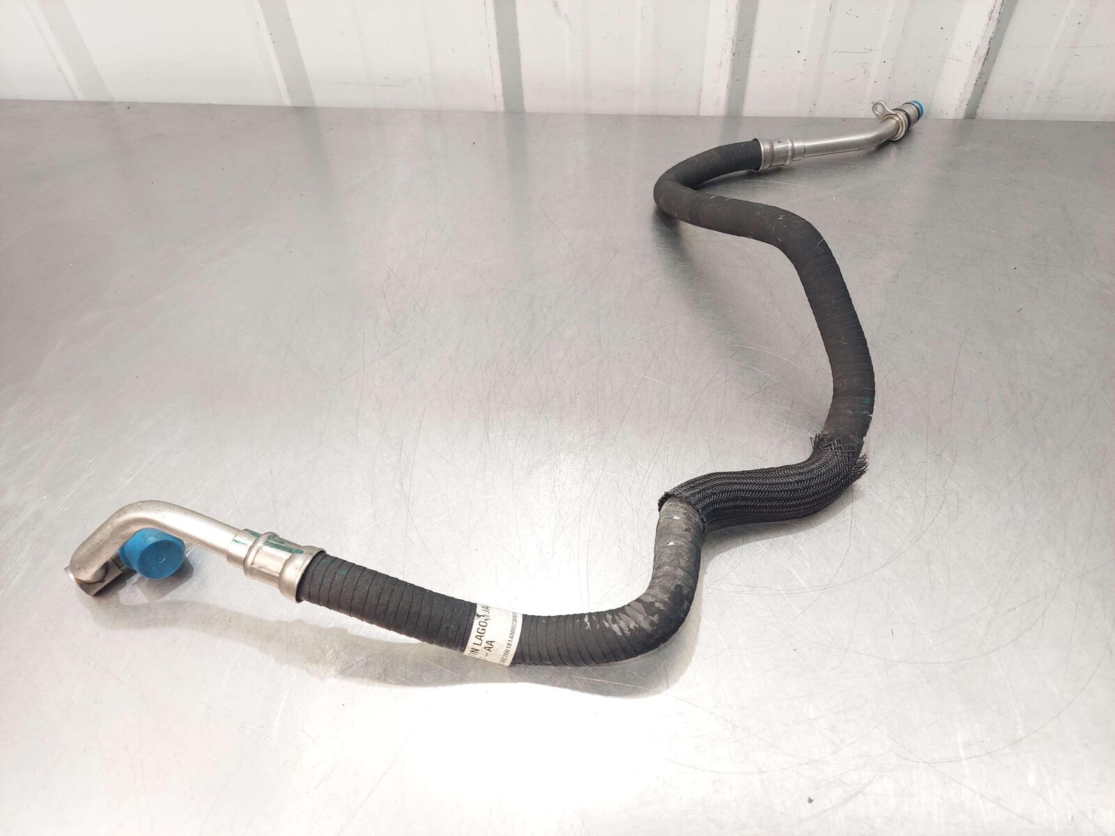 2024 ASTON MARTIN DB12 VOLANTE ENGINE OIL COOLER LINE HOSE PIPE RY63-6B747-AA