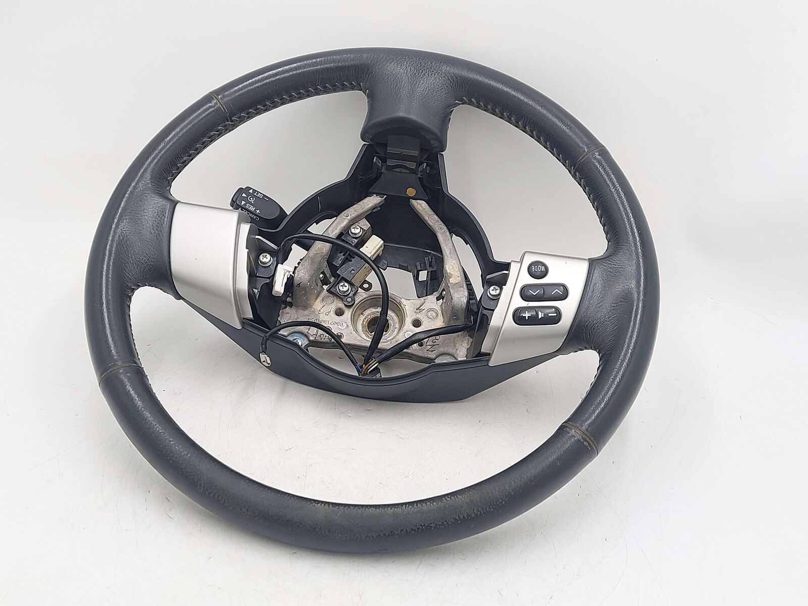 07-14 TOYOTA FJ CRUISER Steering Wheel Black leather