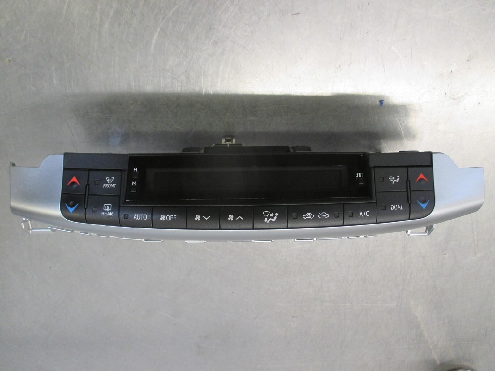 11-13 LEXUS CT200H Heater AC A/c Control 55900-76050