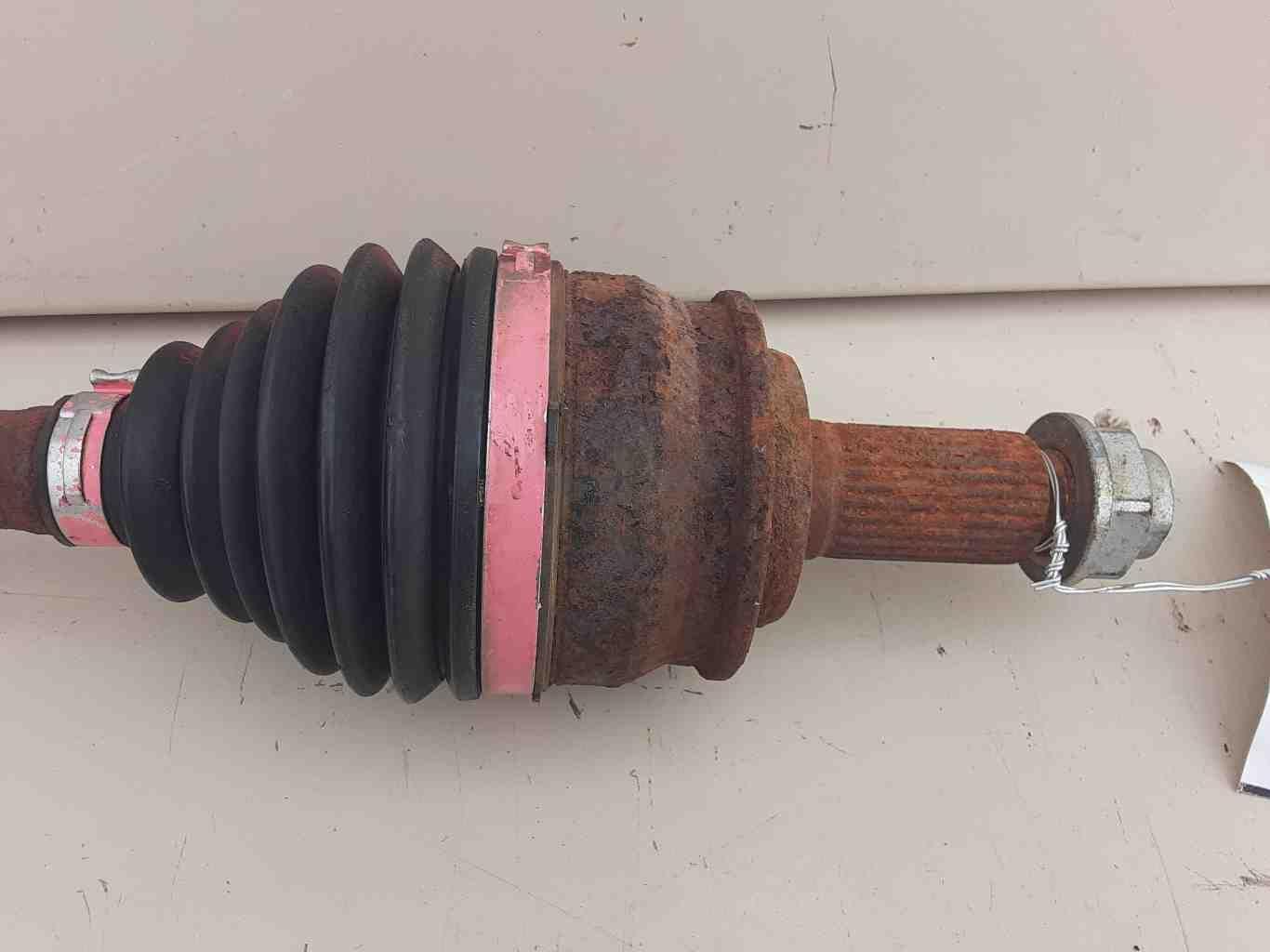 06-13 SUZUKI GRAND VITARA Front RH Right CV Axle Shaft 105K KM's