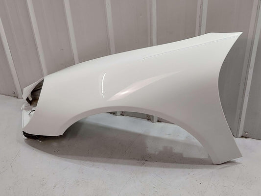 12-19 PORSCHE 911 991 GT3 FRONT LEFT FENDER PURE WHITE C9A