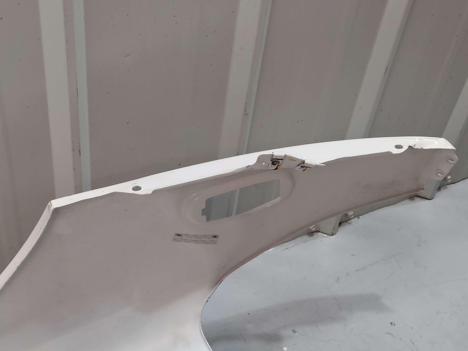 05-06 FORD GT GT40 SUPERCAR RH RIGHT FENDER WHITE *NOTES* 5G7Z16005AA OEM