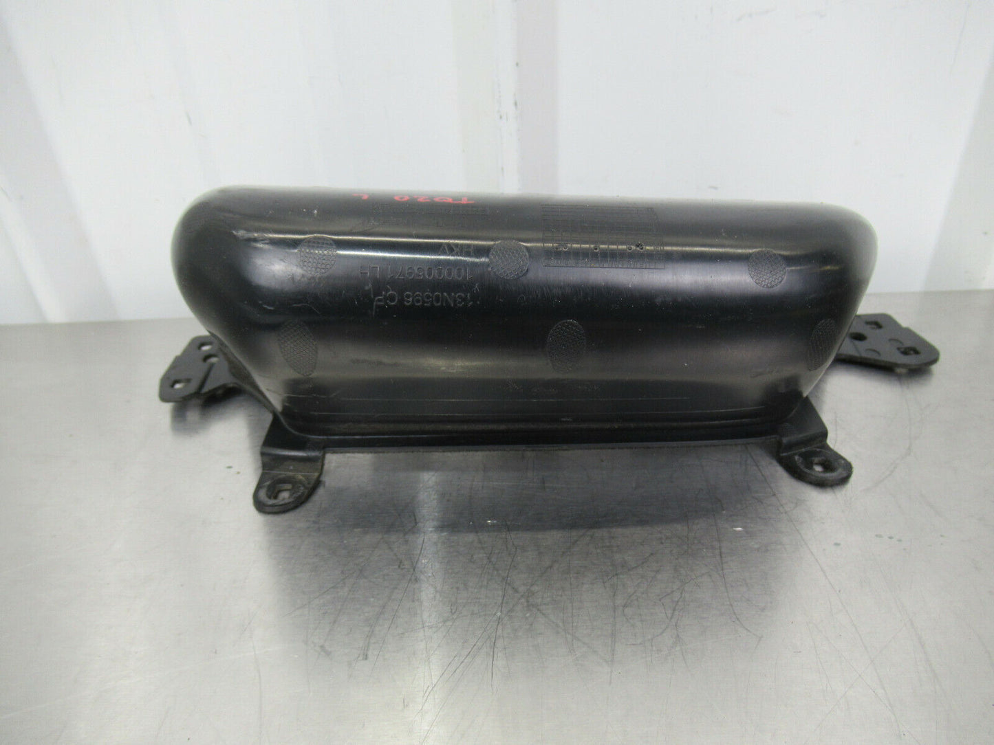 T020 2016 16 MCLAREN 570S LH LEFT FRONT DOOR STORAGE POCKET 13N0596CP