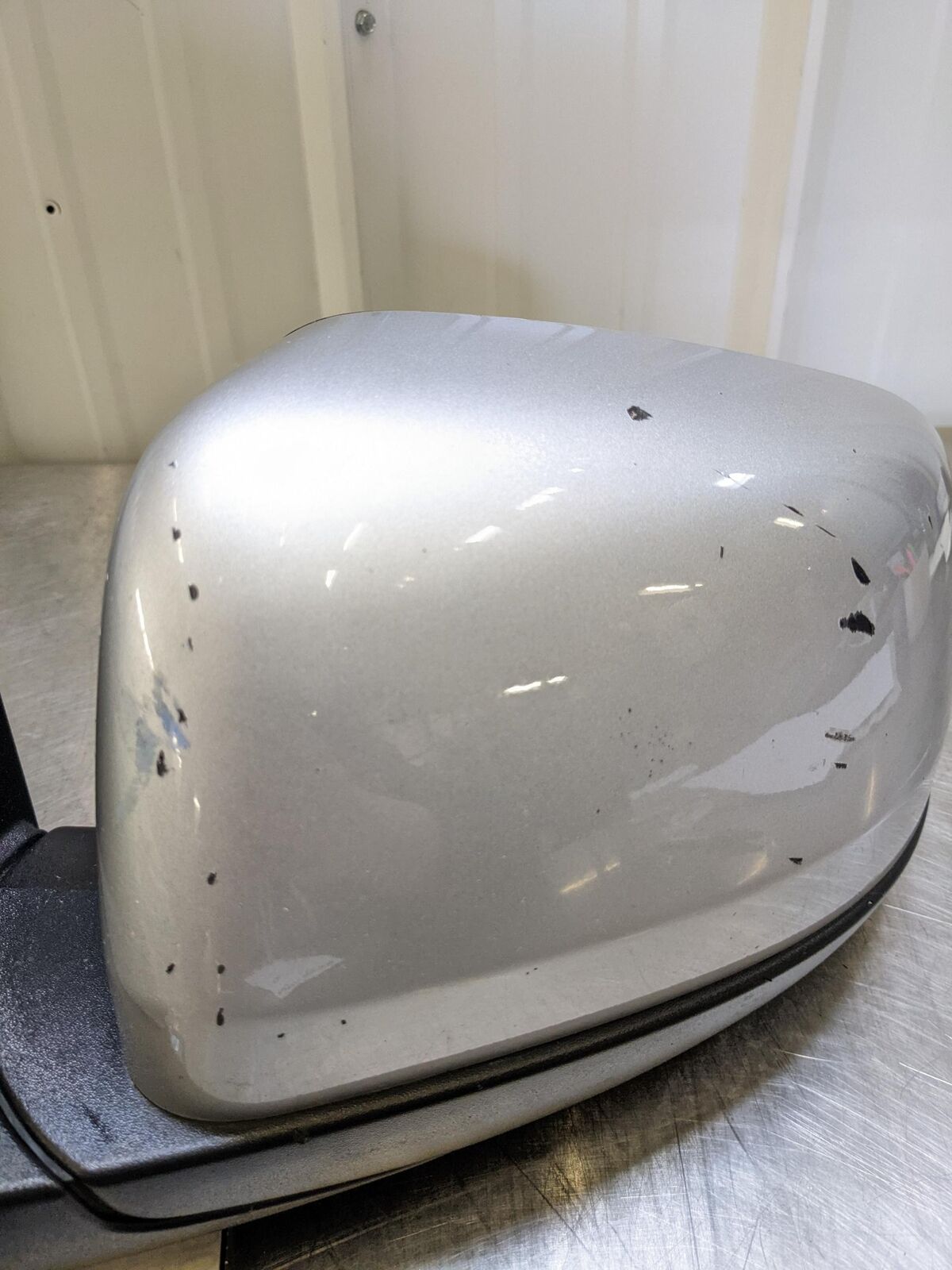 💥11-22 DODGE DURANGO Left LH Door Mirror *paint Chips All Over* Silver💥