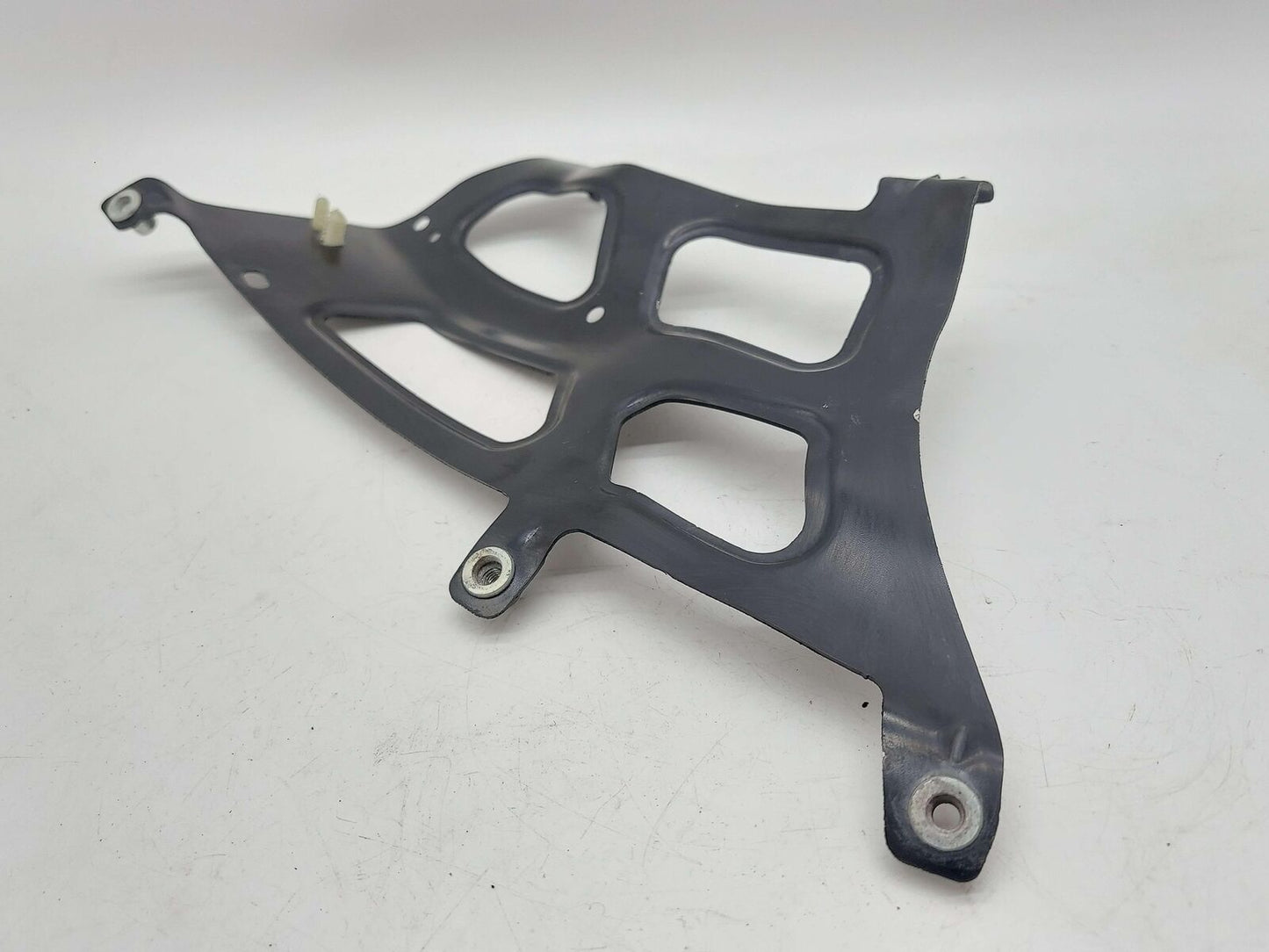 2016 MCLAREN 540C FRONT LEFT FENDER SUPPORT BRACKET MOUNT 13A4962CP *BENT*