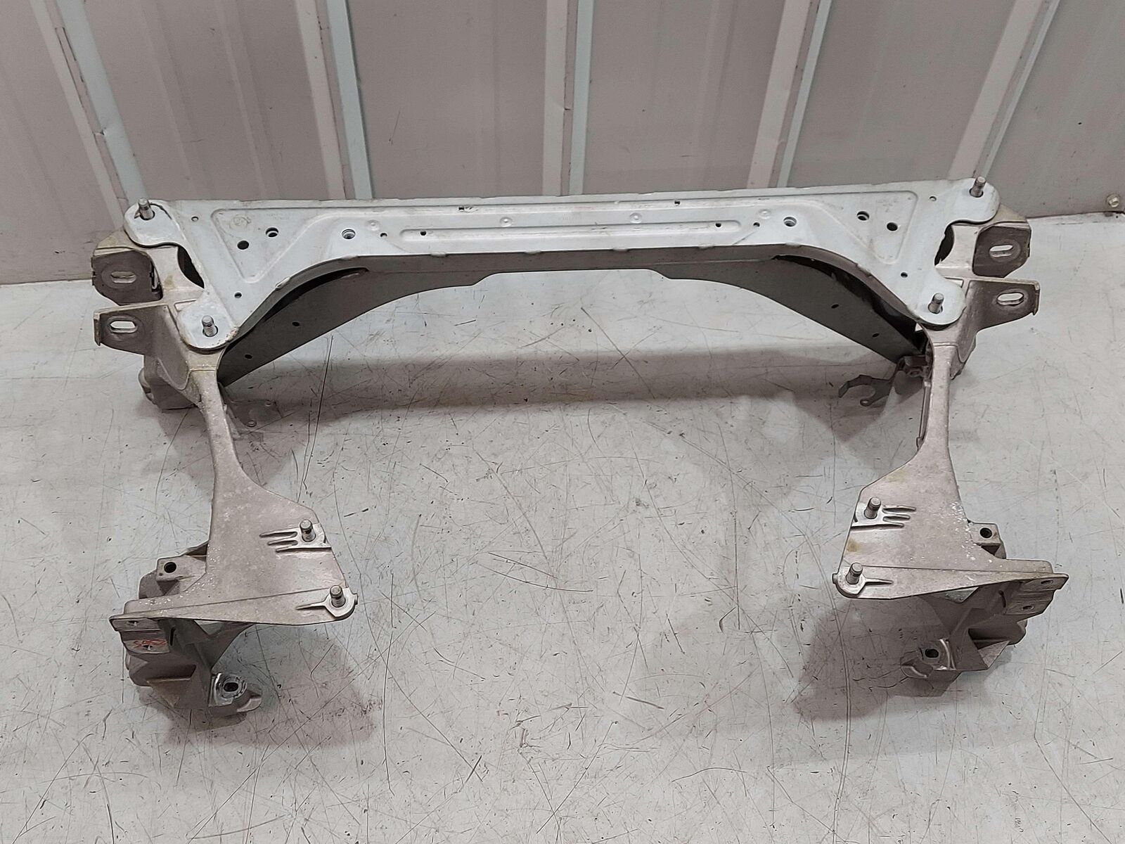 16 PORSCHE CAYMAN GT4 981 REAR SUB FRAME CROSSMEMBER CRADLE W/ SIDE END SECTIONS