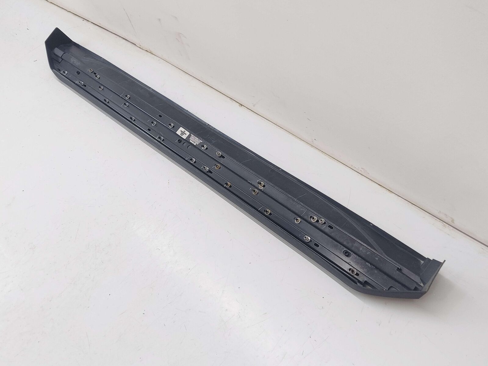 14-19 TOYOTA HIGHLANDER LEFT RUNNING BOARD PREDAWN GRAY 1H1 T0363-100