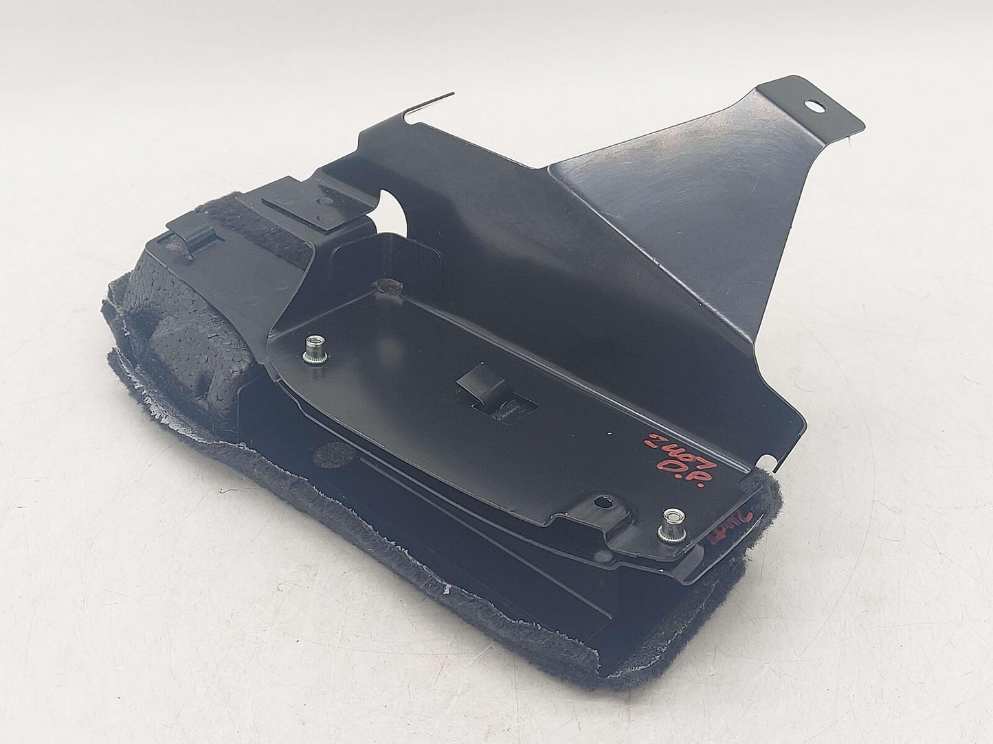 2017 MCLAREN 570S DEAD PEDAL W/ MOUNT BLACK CARPET 11N1492CP