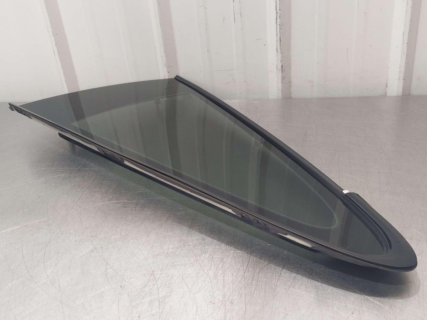 12-16 PORSCHE 911 991 GT3 LEFT QUARTER WINDOW GLASS COUPE 991543111