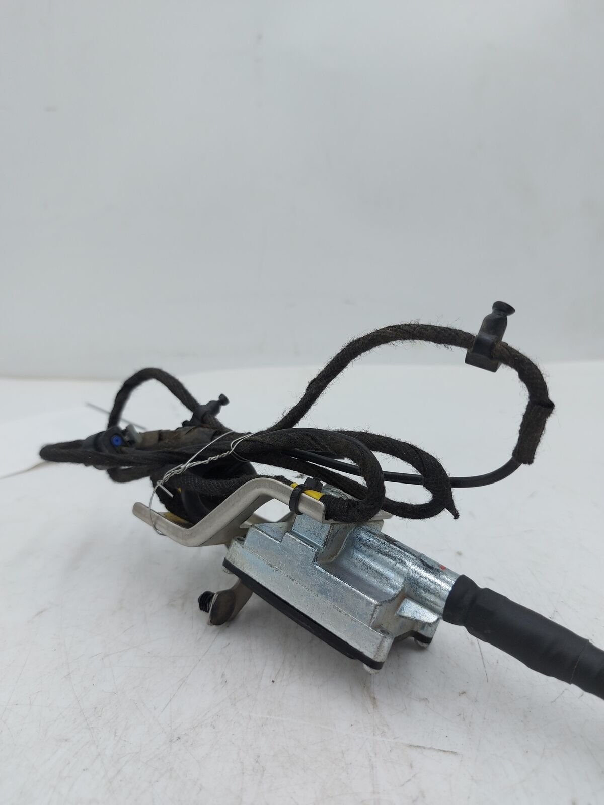 2015 CHEVY CORVETTE Antenna Lh Radio Antenna Module 23169961 46K KM's