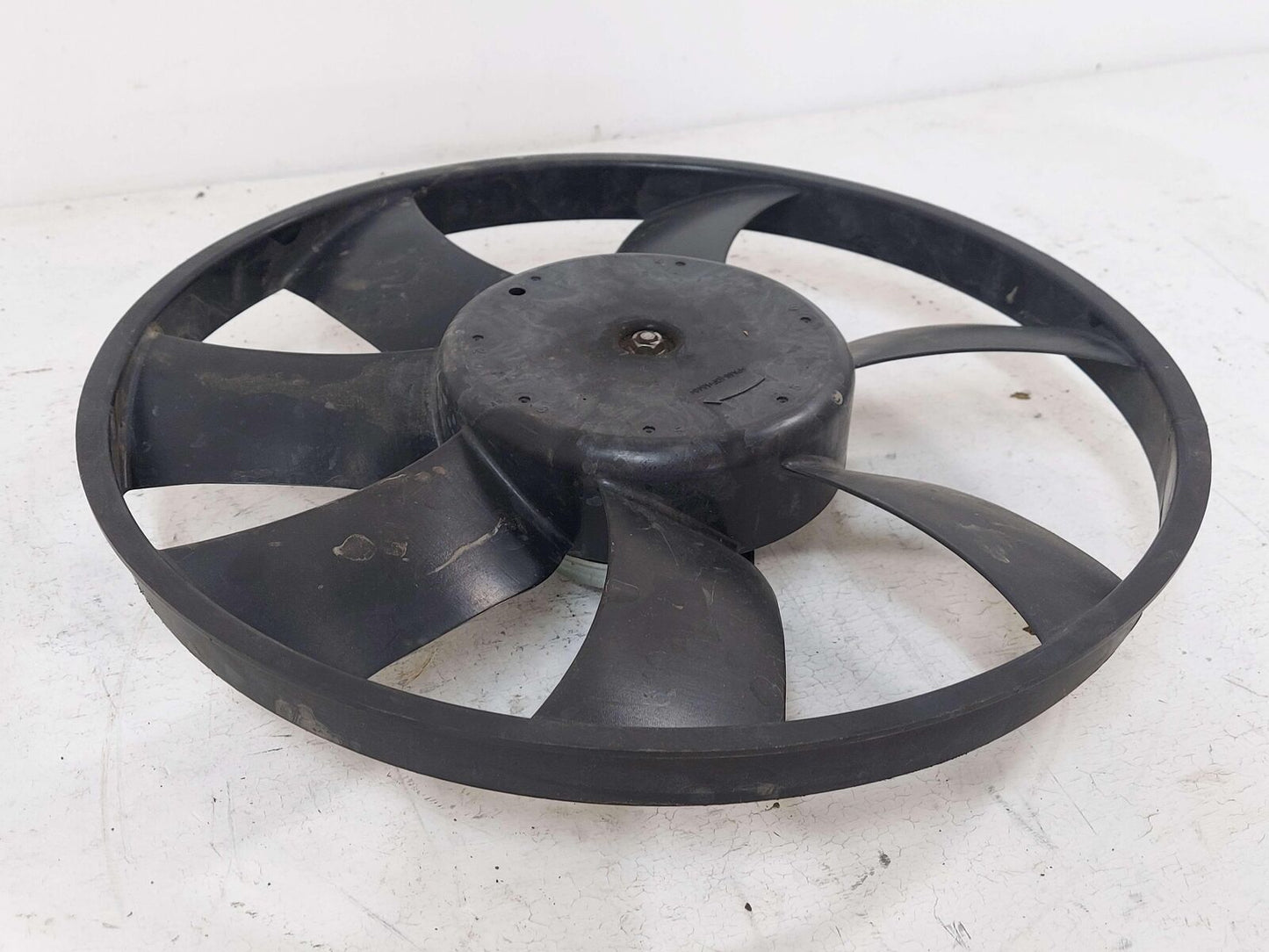 10-11 Chevy Camaro 6.2L RH Right Electric Cooling Fan Blade W/ Motor