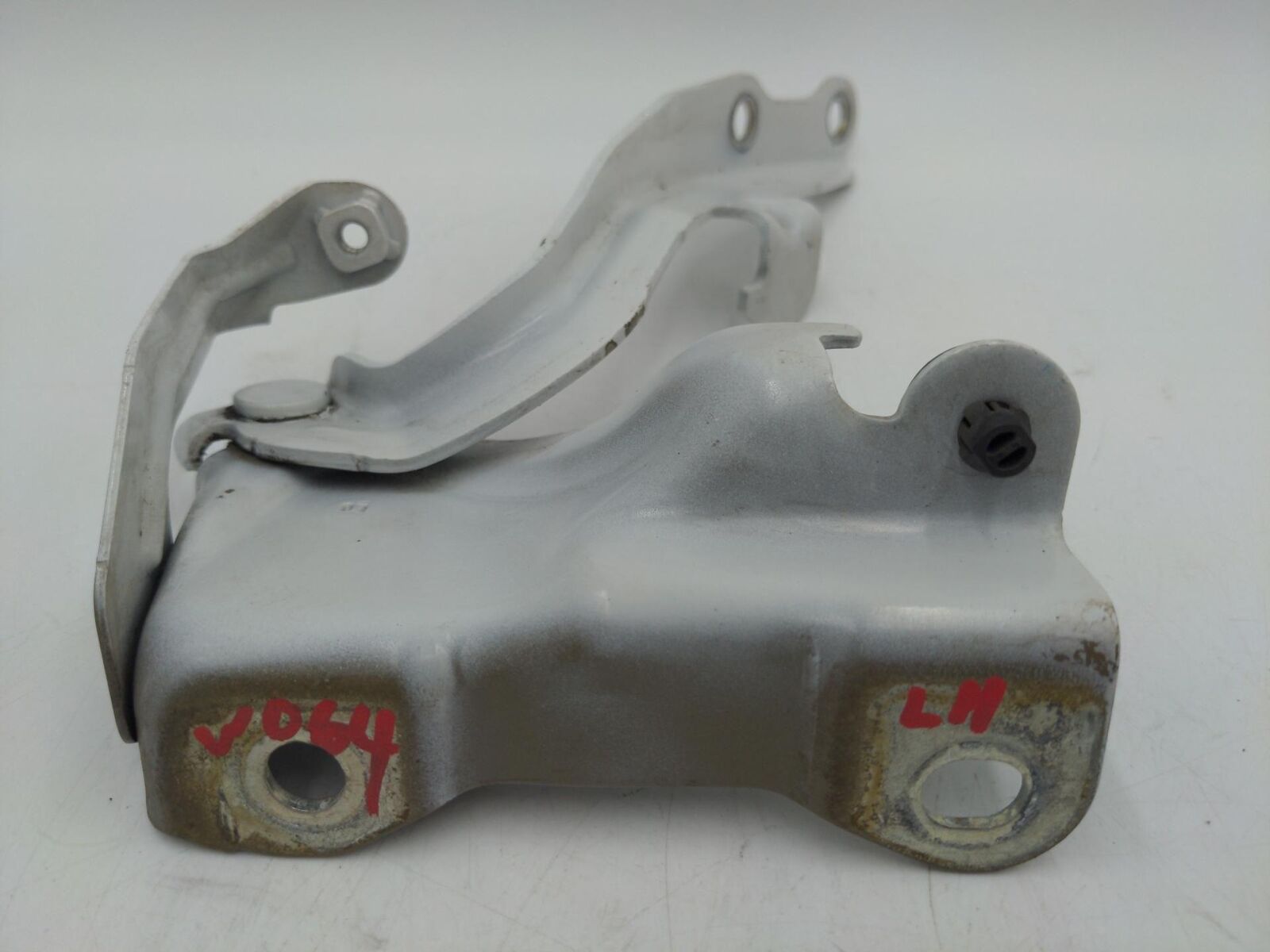 14-21 Toyota Tundra SR5 5.7L Left Hood Hinge Lh Left Super White Fr LH