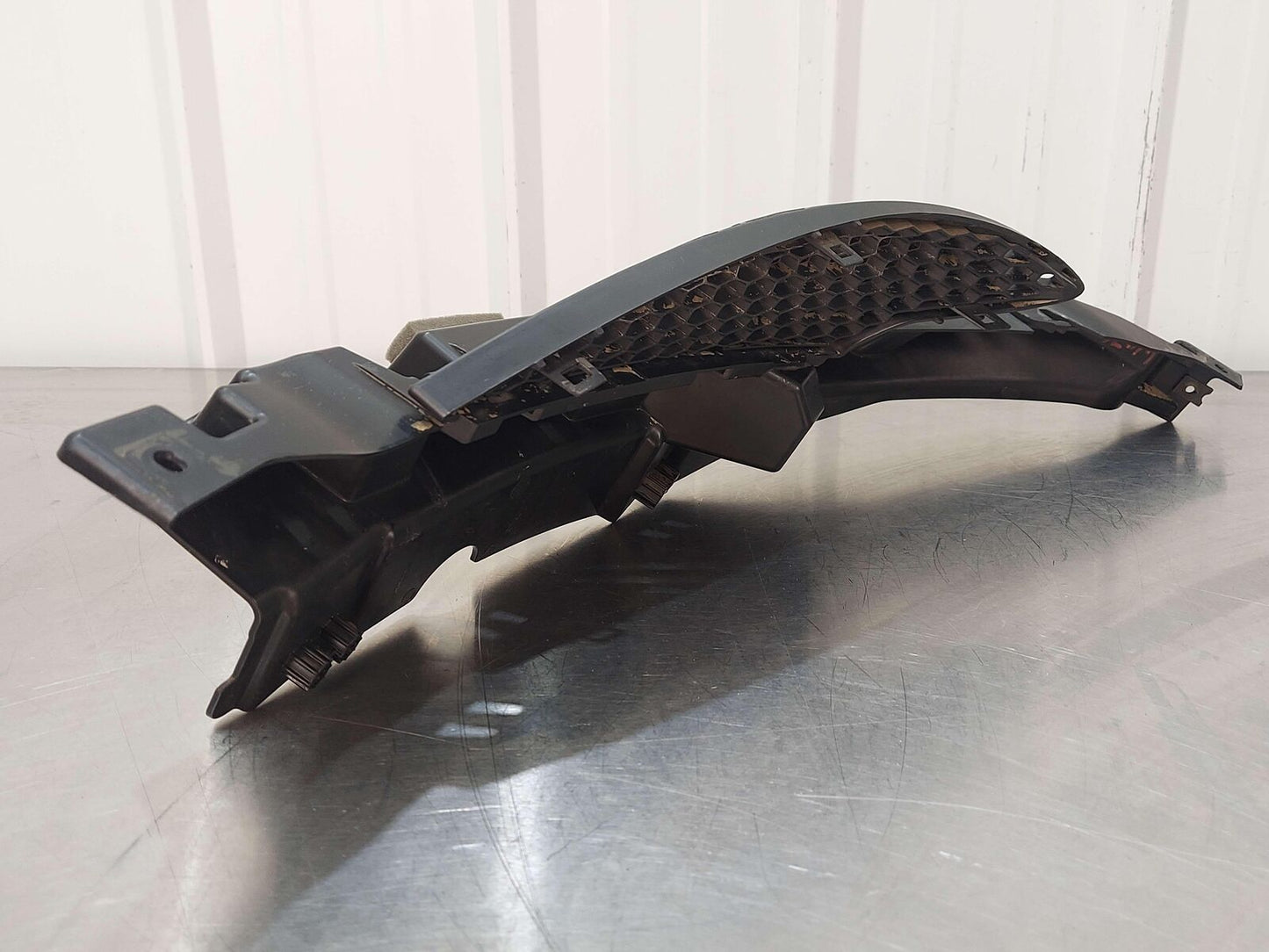 2018 Mclaren 570s Rear LH Left Under Tail Lamp Grill Grille 13A6494CP