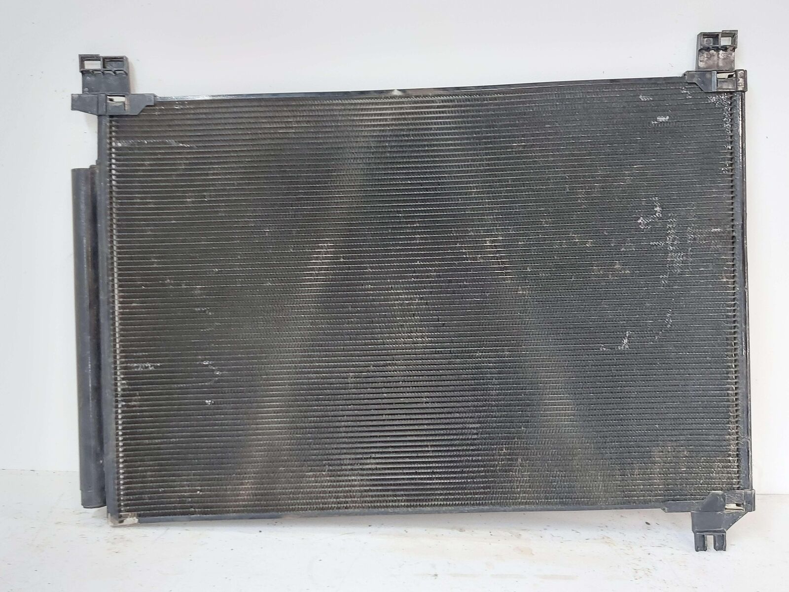 14-19 TOYOTA HIGHLANDER AC A/C AIR CONDITIONING CONDENSER 3.5L *FINS BENT*