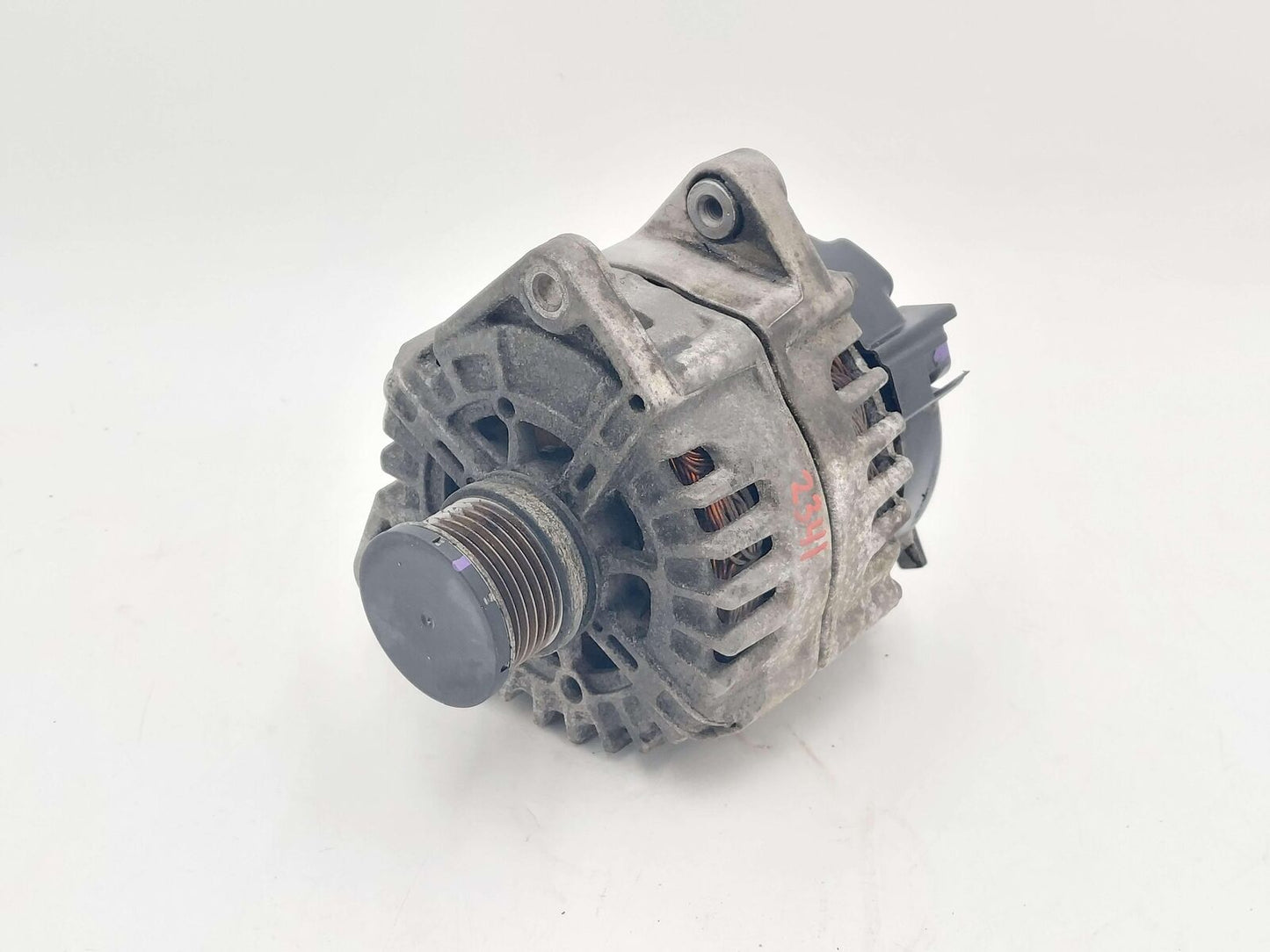 12-18 Mercedes W218 CLS63S AMG ALTERNATOR 5.5L A0009062100