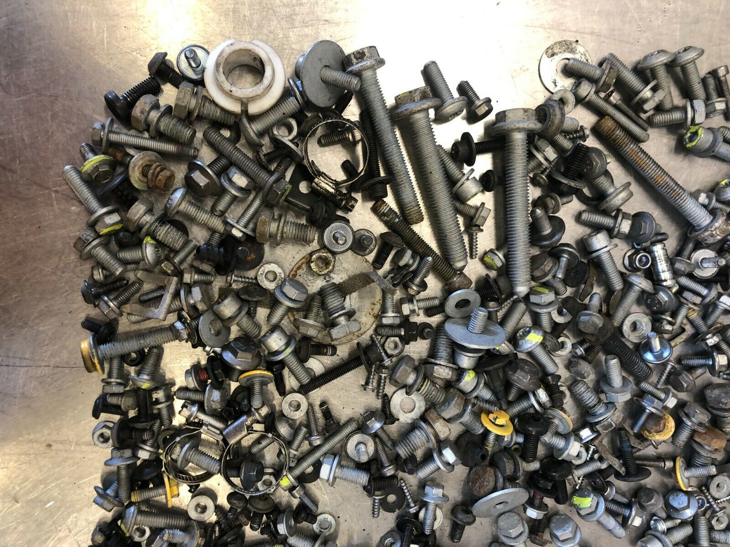 2008 LAMBORGHINI GALLARDO SPYDER 5.0L ASSORTED HARWARE NUTS BOLTS WASHERS ETC