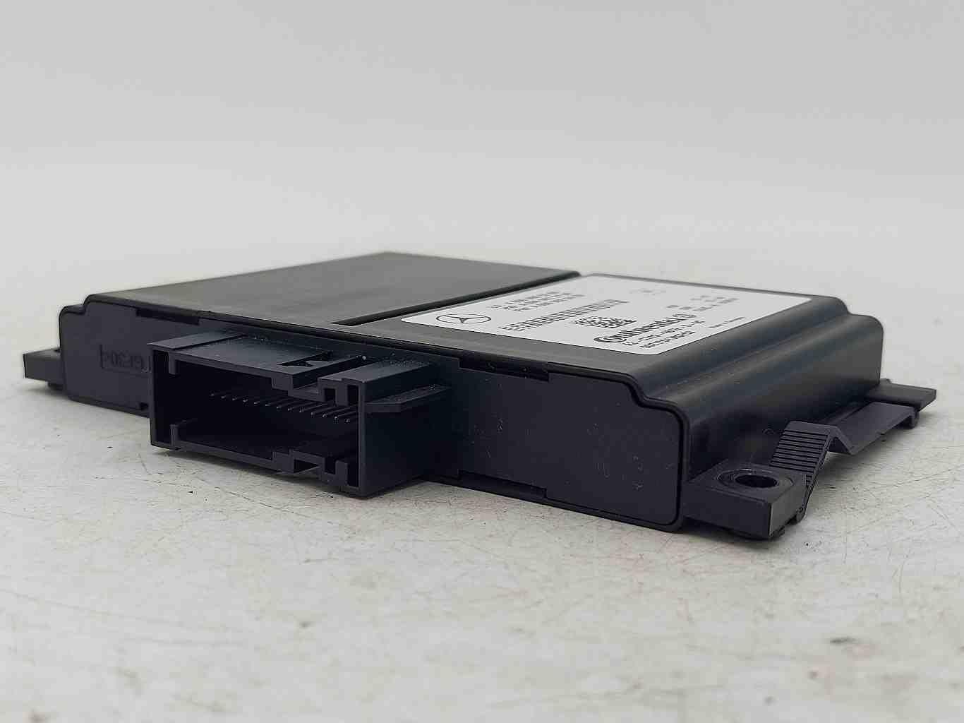 16-19  MERCEDES GLE63S AMG W166 Radar Sensor Distronic 0009005209 