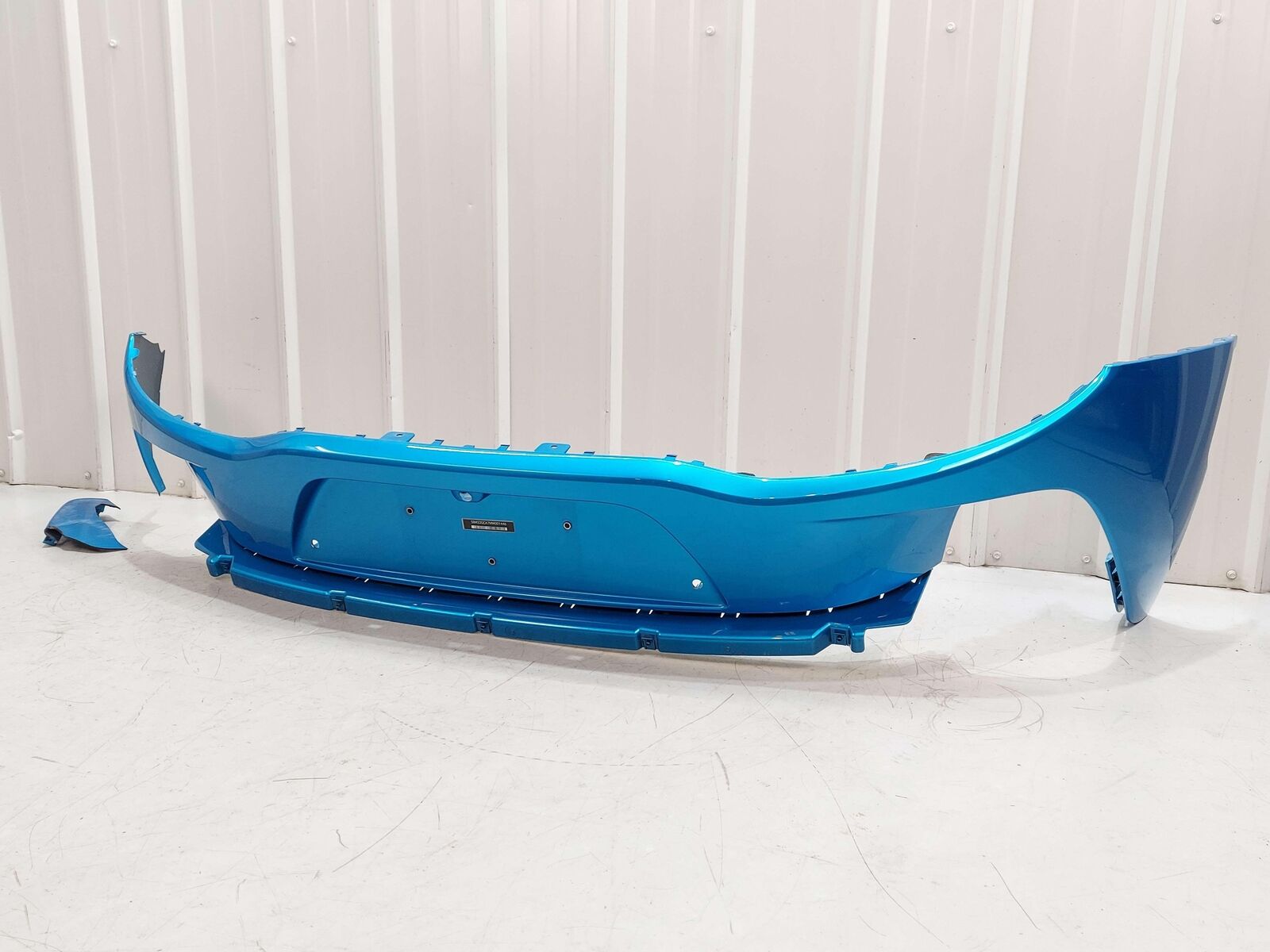 2021 MCLAREN GT UPPER REAR BUMPER BLUE *NOTES*