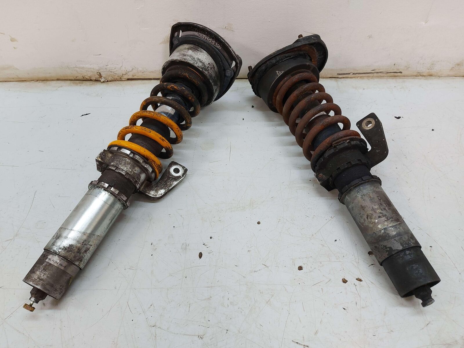 Ohlins Adjustable Coil Strut Set Porsche 911 997 Turbo Turbo AWD *DAMAGE NOTES*